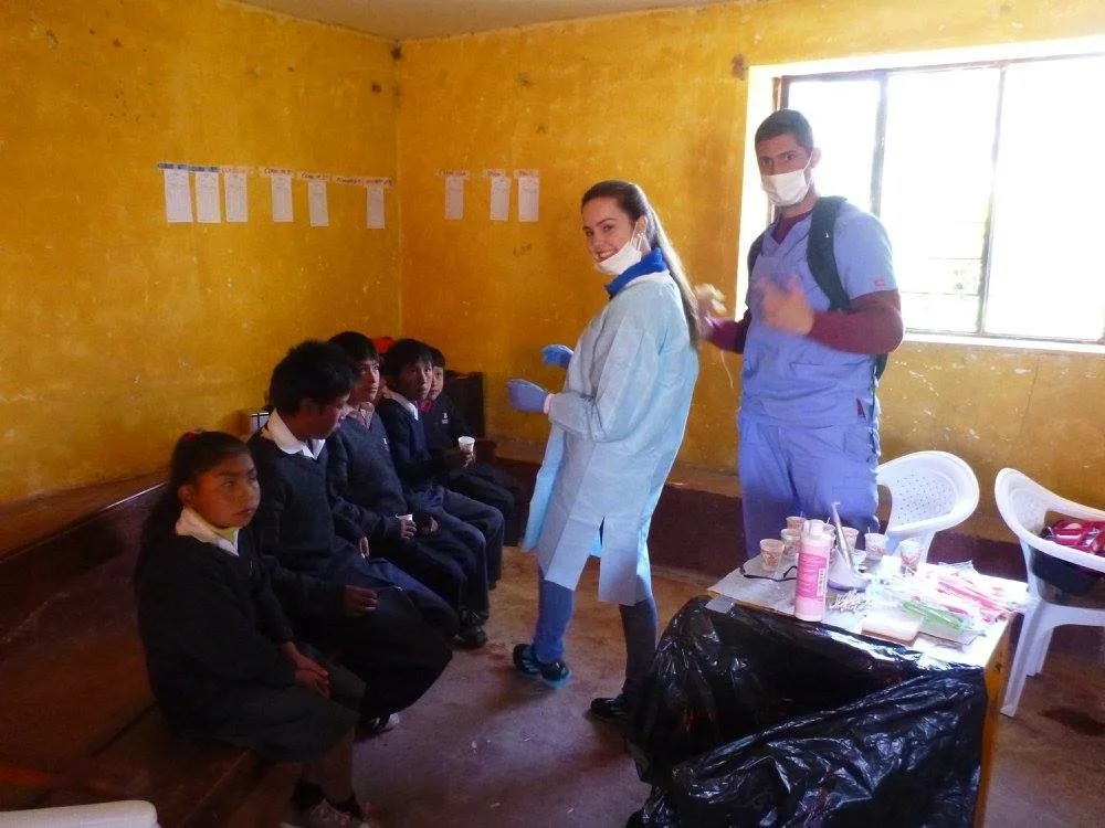Danny Ashley treating a patient in Costa Rica