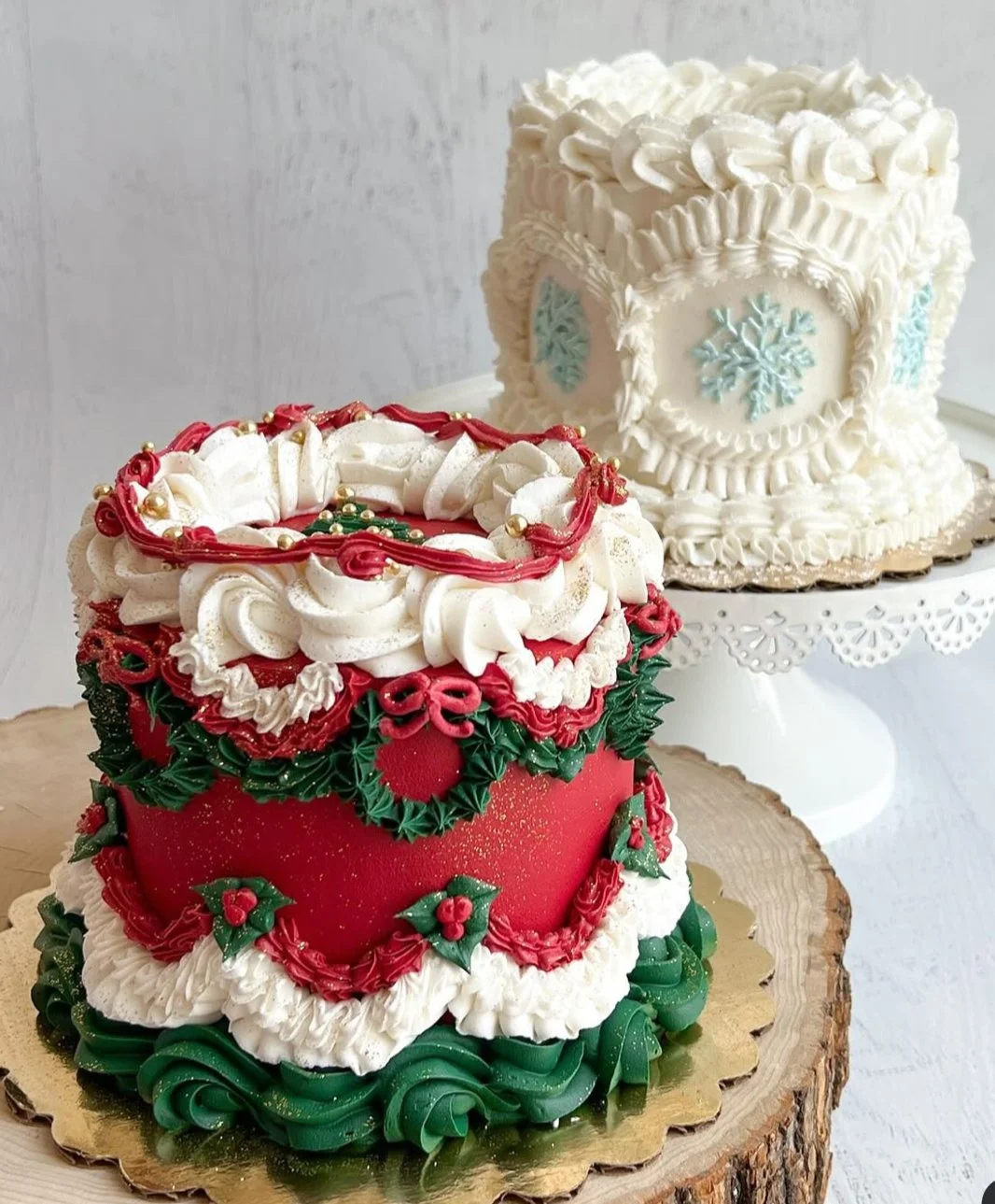 Vanilla or Red Velvet Cake