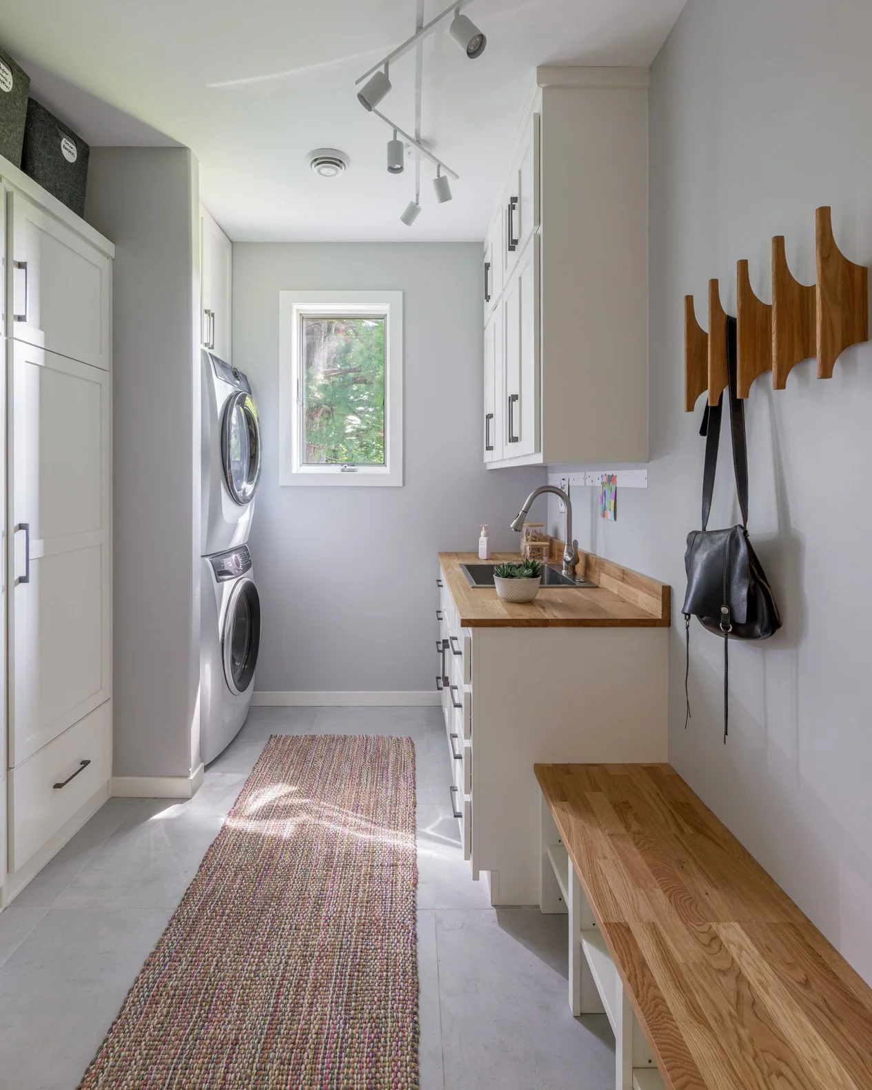 laundry-mudroom-combination.jpg