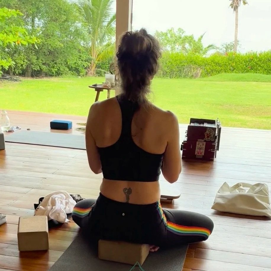 Midday Reset: Yoga Flow + Sound Healing