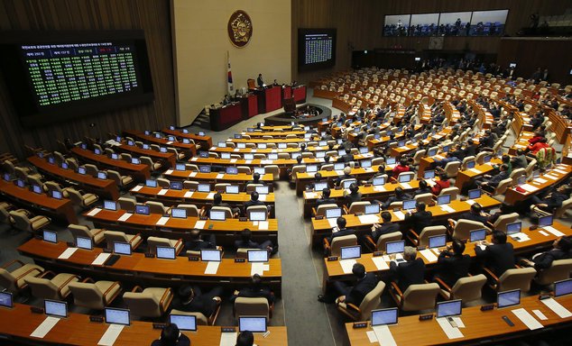 COLUMN ONE: South Korea’s Iron Lady