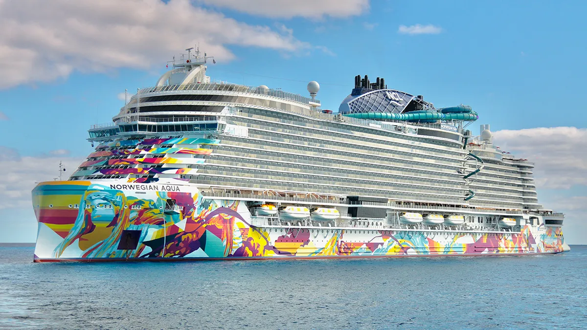 I will be sailing with Norwegian AQUA as a Principal vocalist!