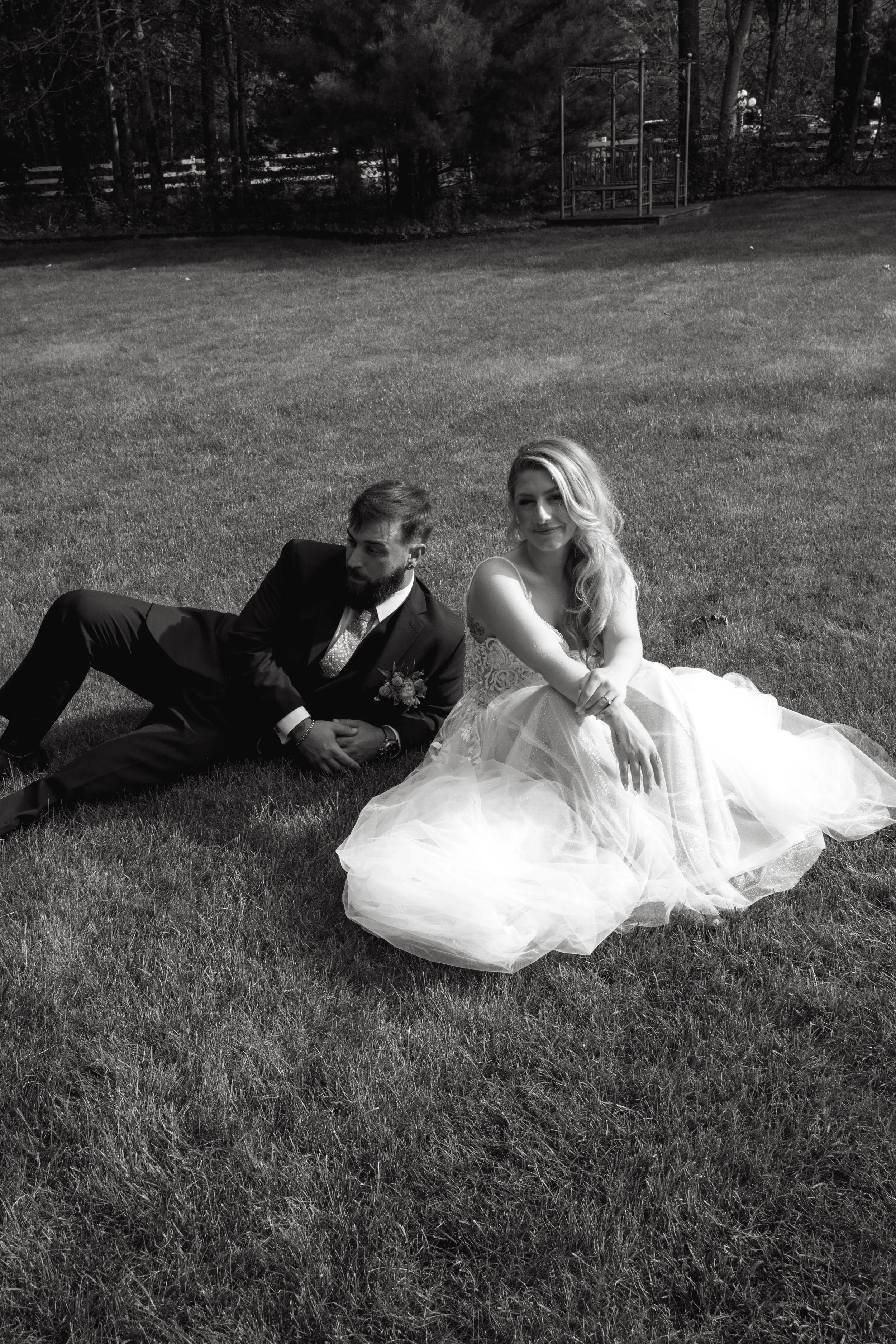 couples-portraits-wedding-rhode-island-new-england-wedding-elopement-photographer-ezra-enzo-photography-118.jpg