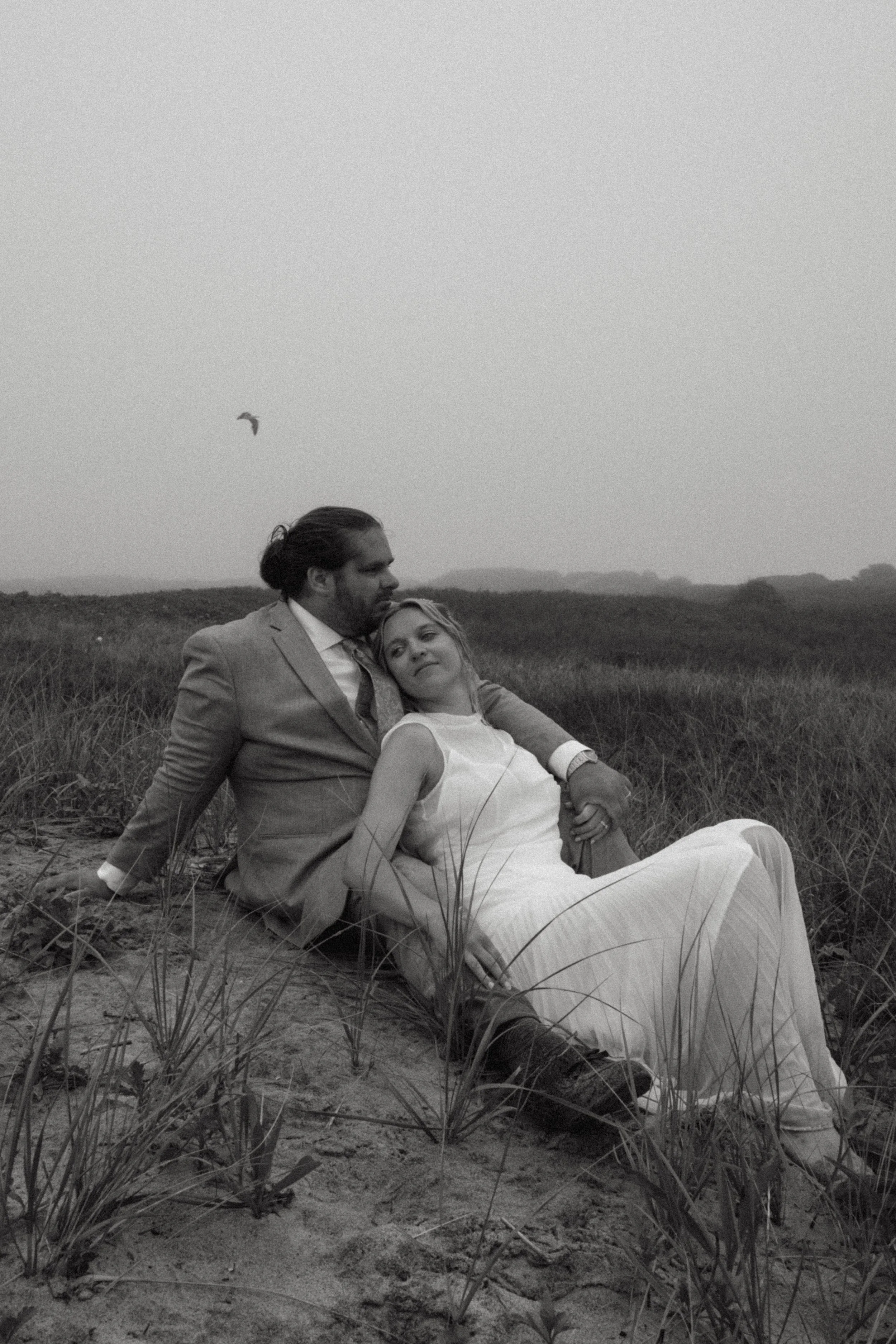 couples-portraitss-wedding-block-island-rhode-island-new-england-wedding-elopement-photographer-ezra-enzo-photography-139.jpg