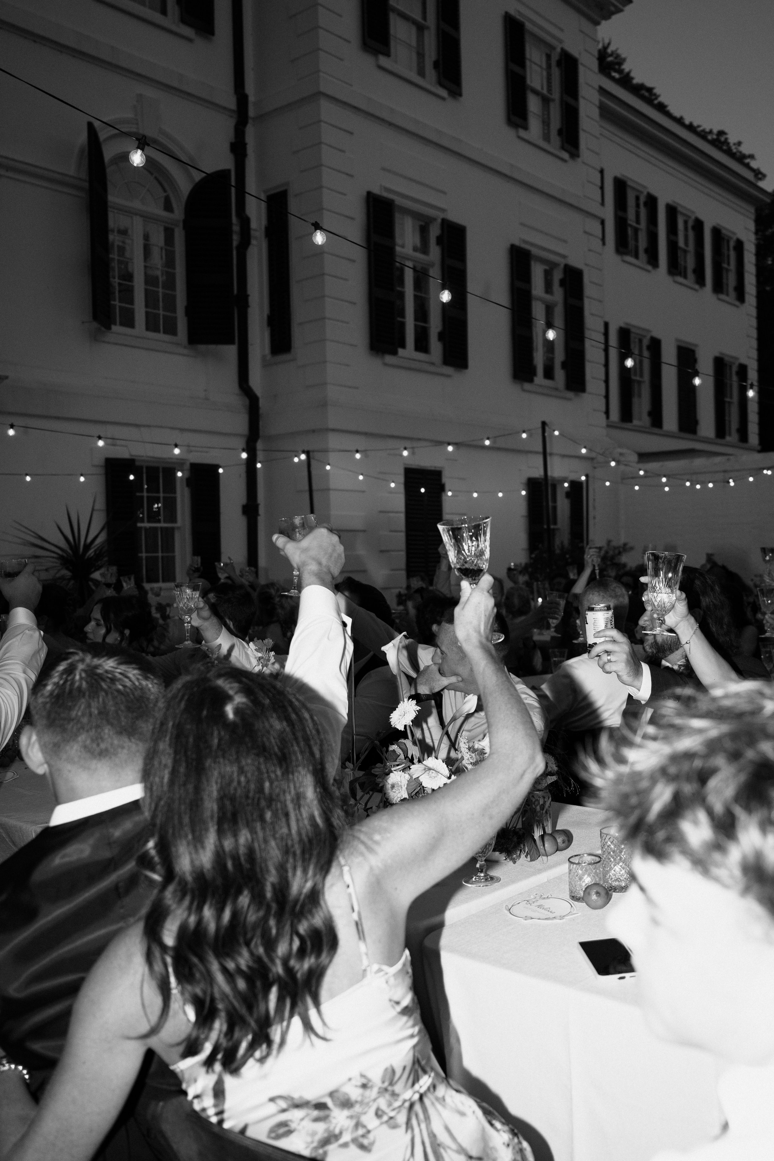 How to Search for a Luxury Wedding Photographer in New England (Step-by-Step)