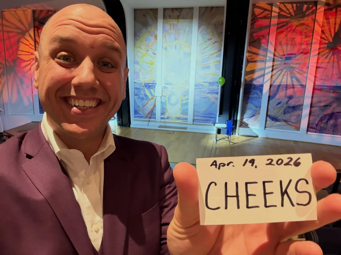 Excited to get the show started here on the Octantis with @vikingcruises! Thank you so much for having me! 

More importantly, thank you so much for thinking of the word CHEEKS tonight! 

#vikingoctantis #cruisemagician