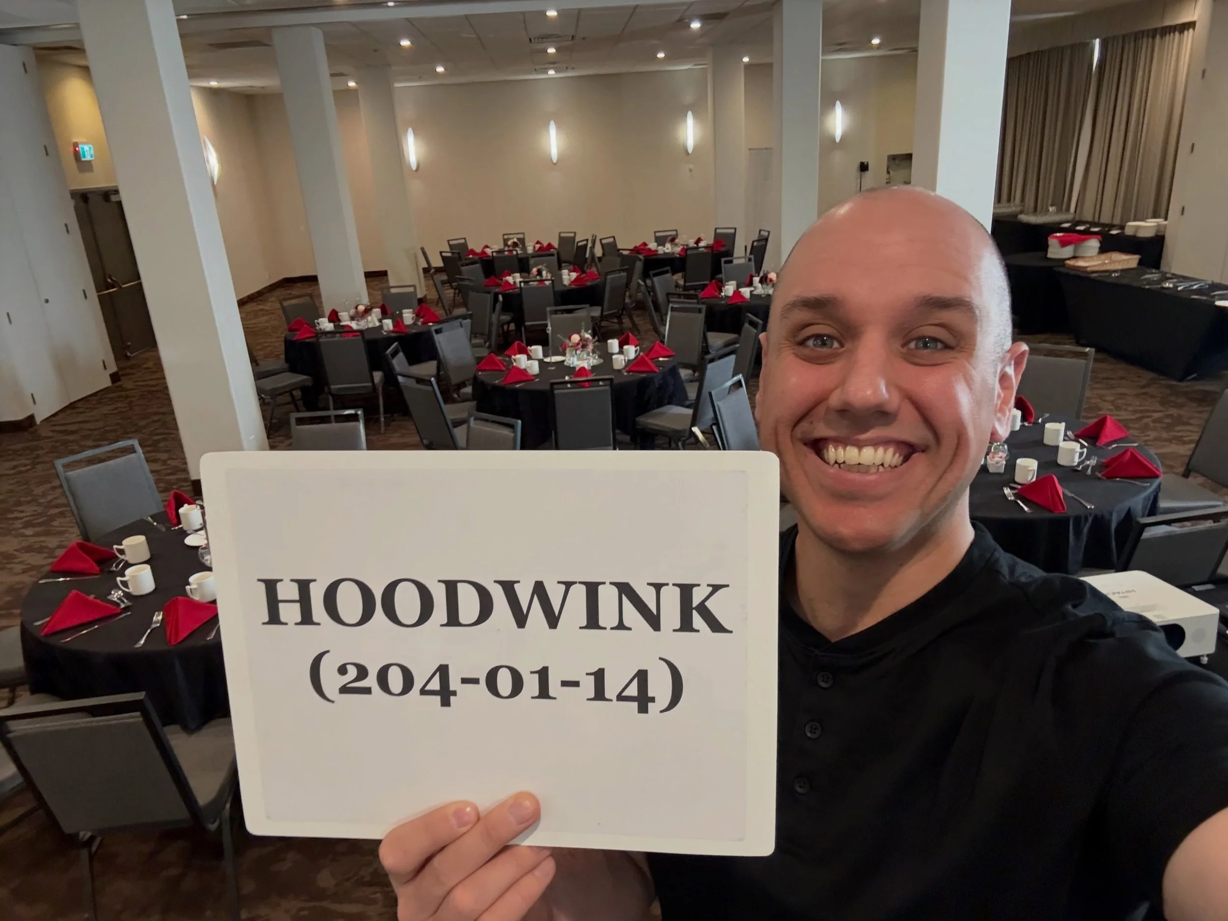 Getting ready for a show for the @aapp.aralegal.assn tonight! I can&rsquo;t wait! 

They don&rsquo;t know it yet, but someone is going to think of the word HOODWINK tonight. 

Thank you for having me!
