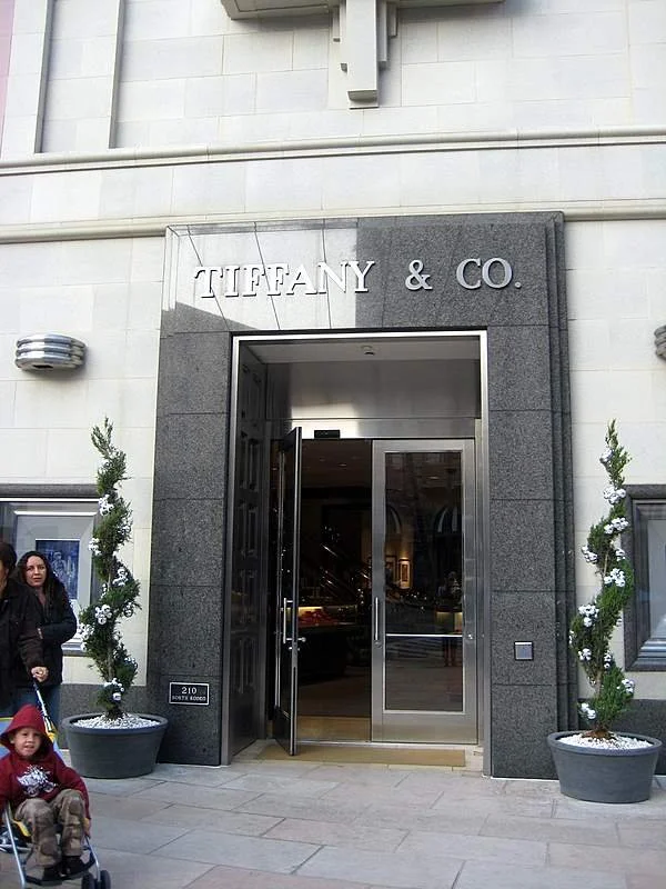 tiffany-store-rodeo-drive-los-angeles.jpg