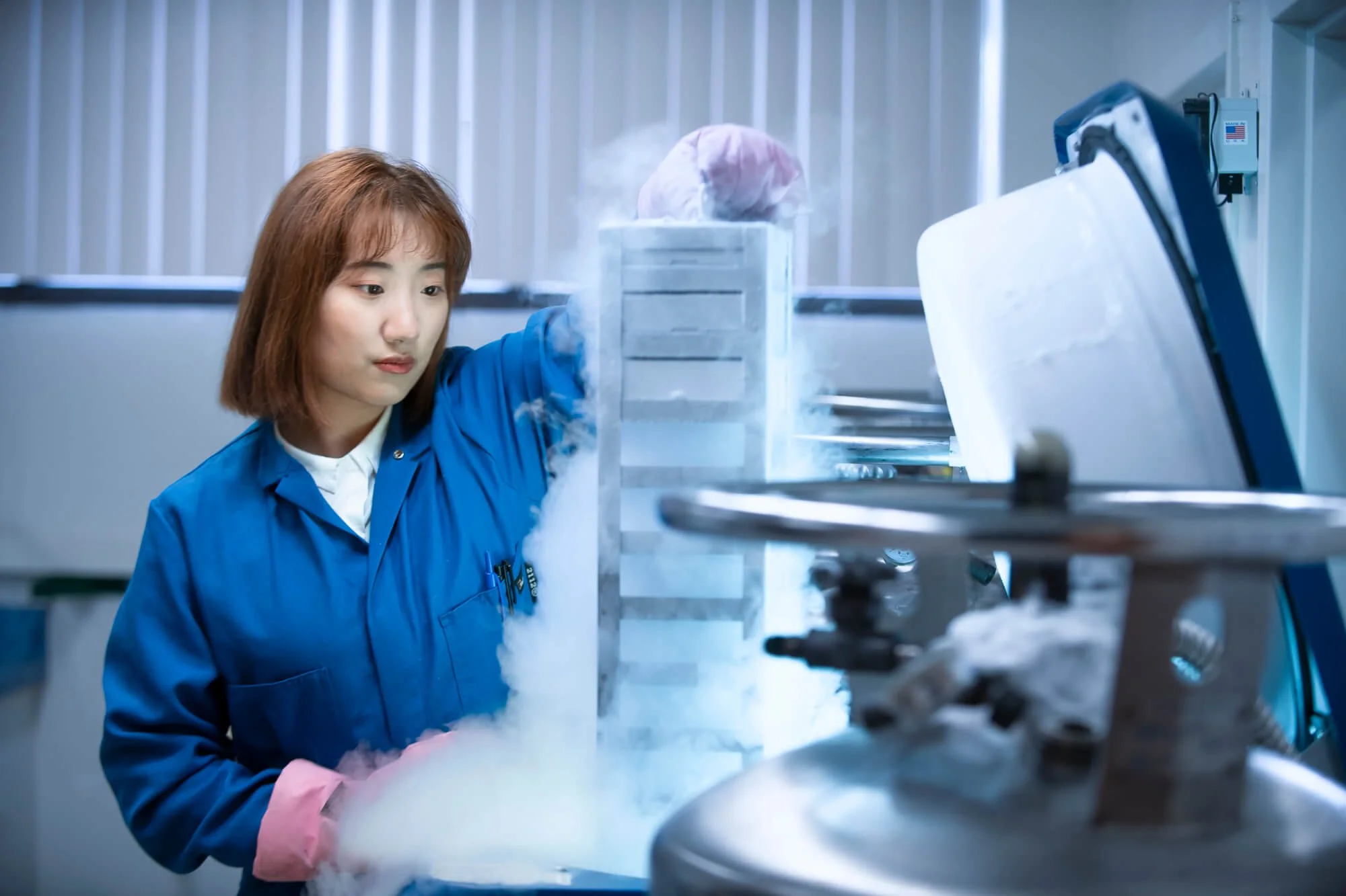 Scientist at a biotech laboratory. Shot for UC San Diego–Ed Carreon Photography