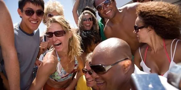 Group cruise vacation experience