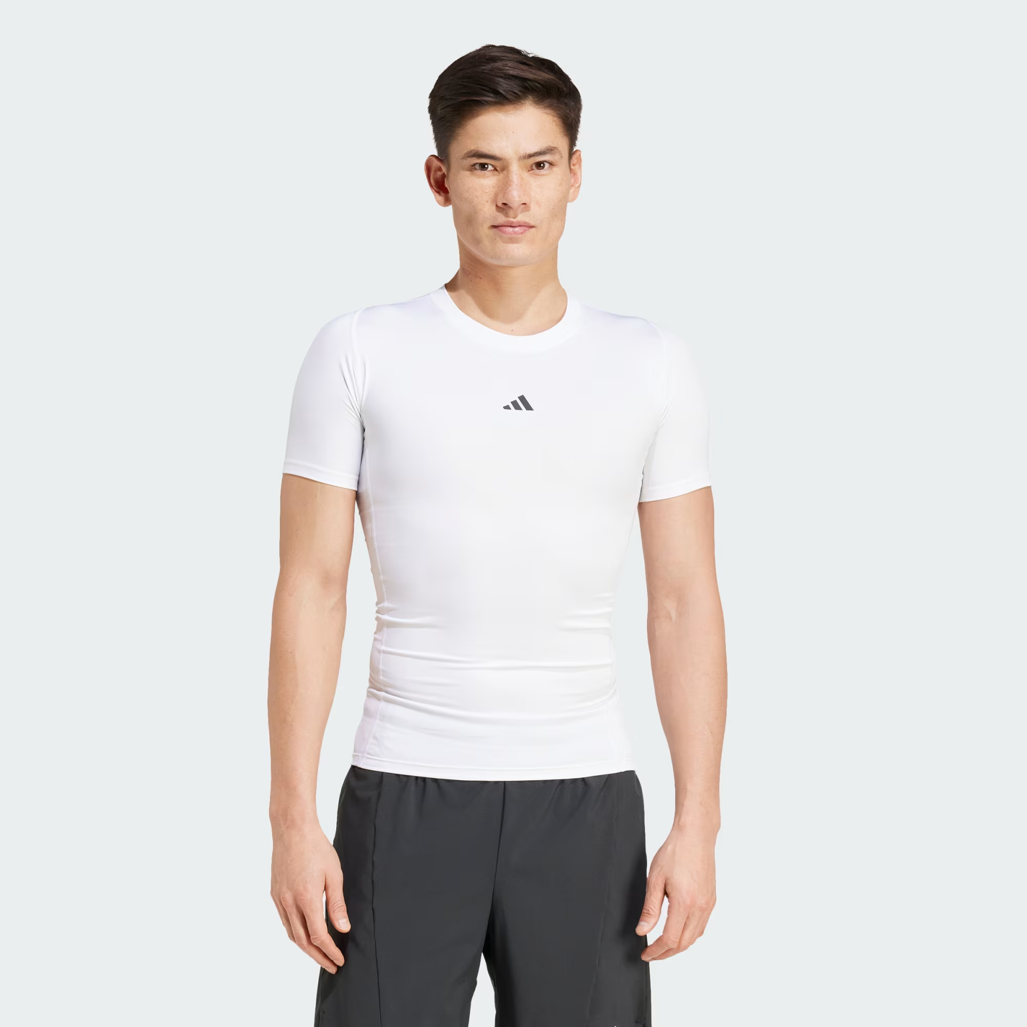 Techfit_Compression_Training_Tee_White_JE6699_21_model.png