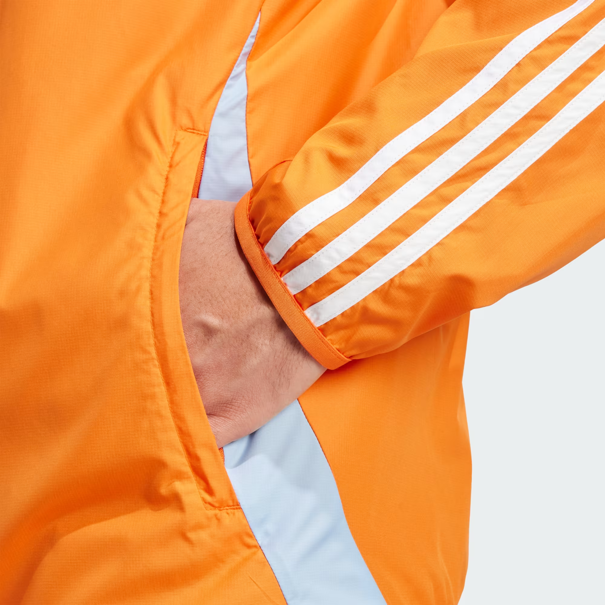 Houston_Dynamo_Reversible_Anthem_Jacket_Orange_JE5639_41_detail.png