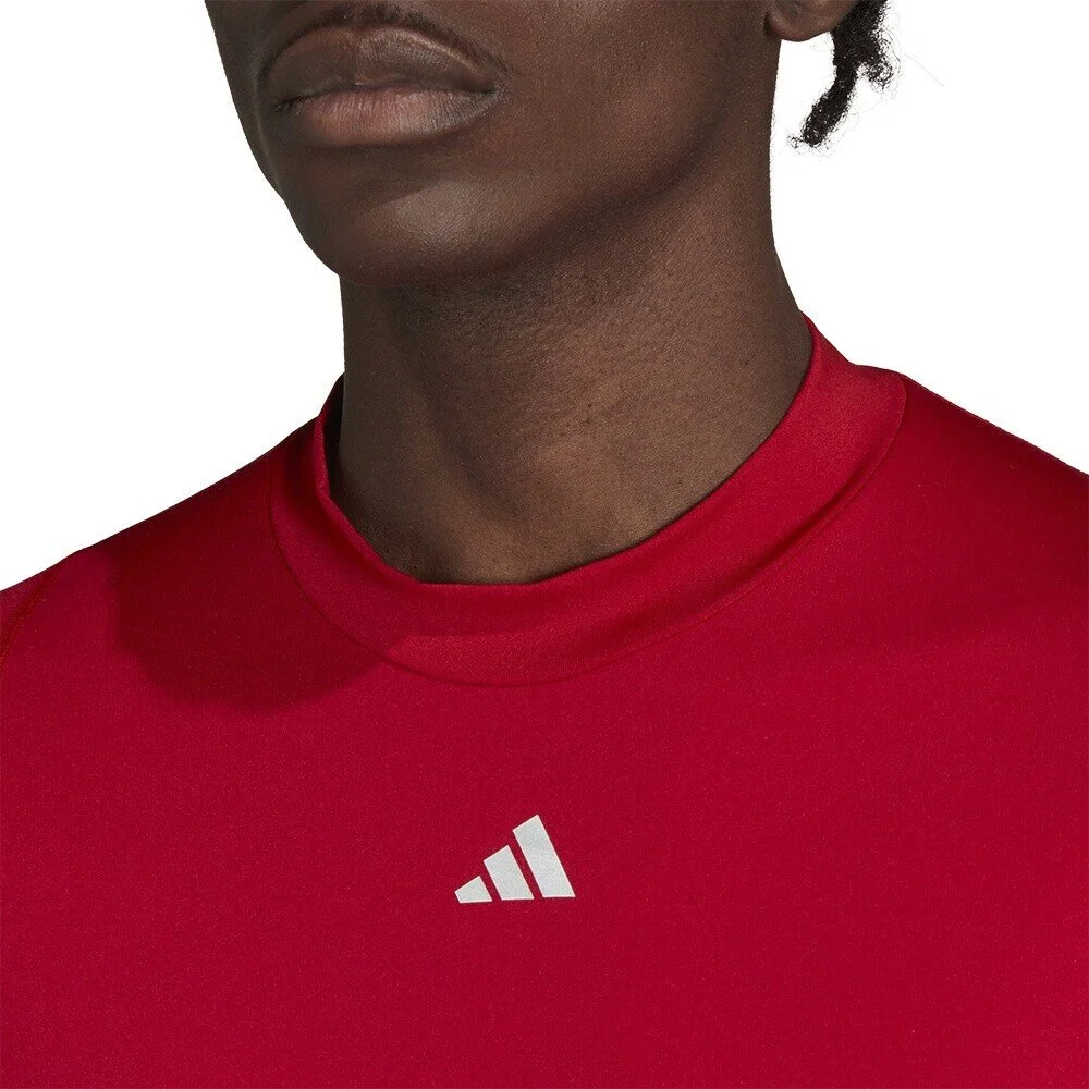 adidas-man-techfit-cold-rdy-longsleeve-team-power-red-hp0572.jpg