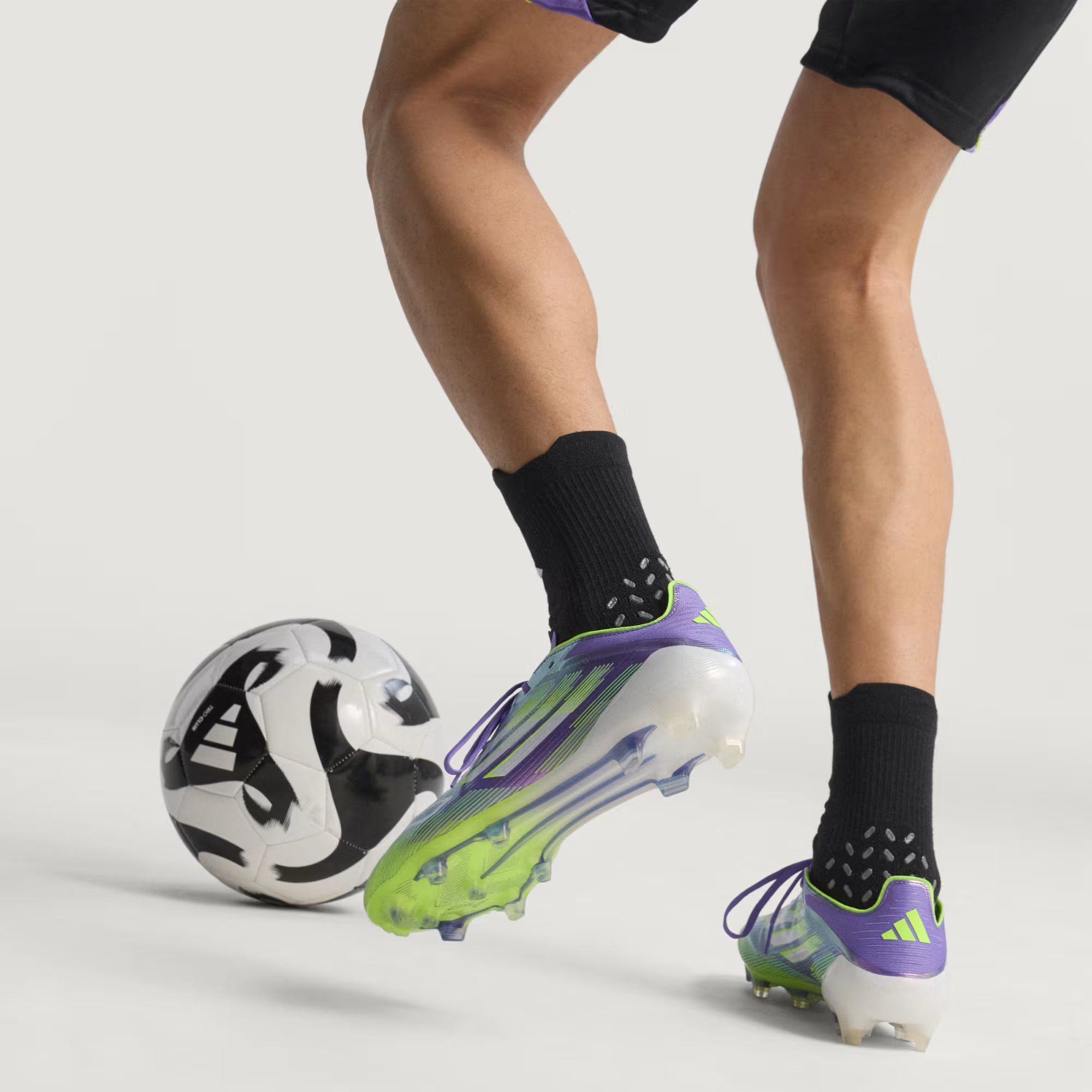 F50_Elite_Firm_Ground_Cleats_Purple_JH7615_HM8.png