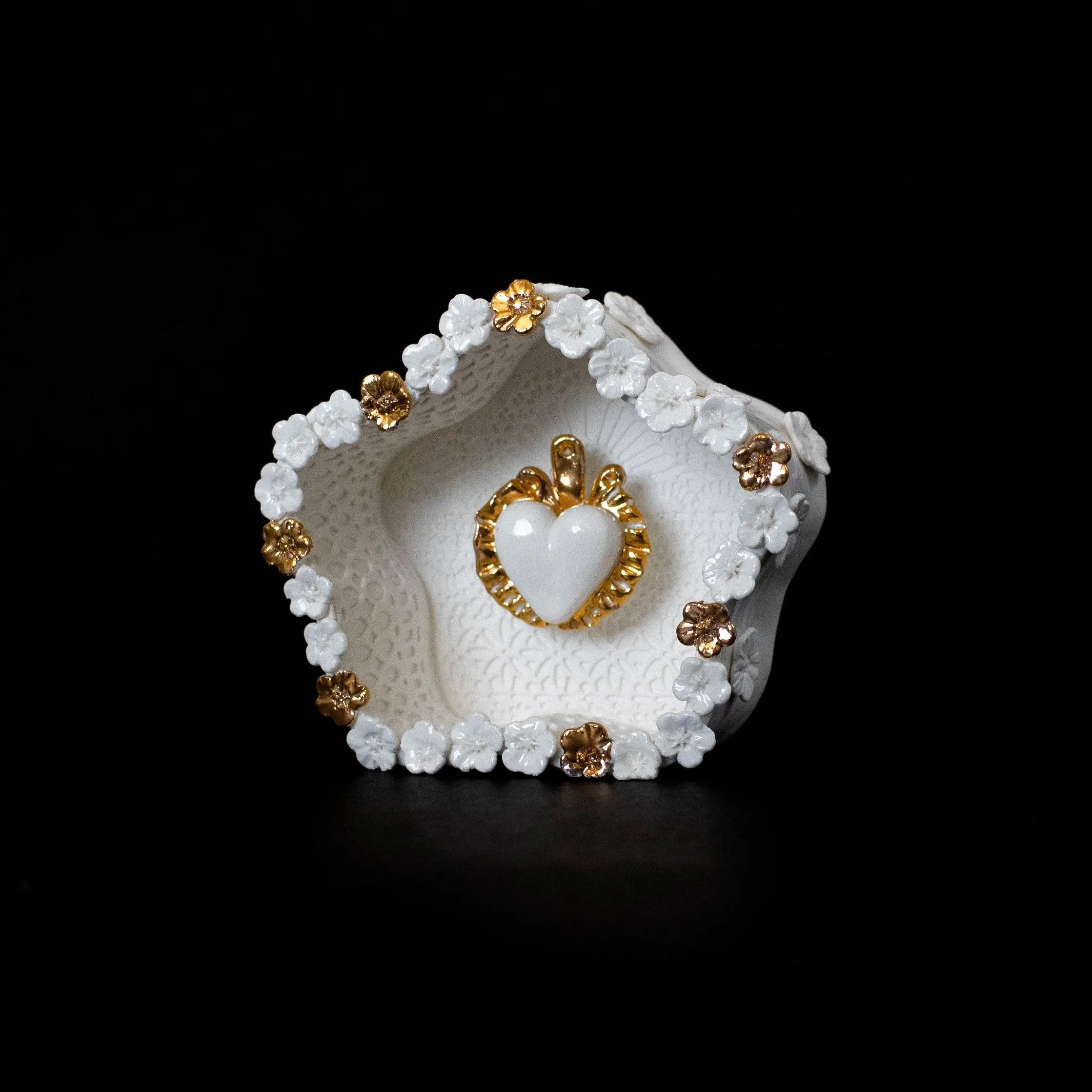 ABOVE AND BELOW | Group Show