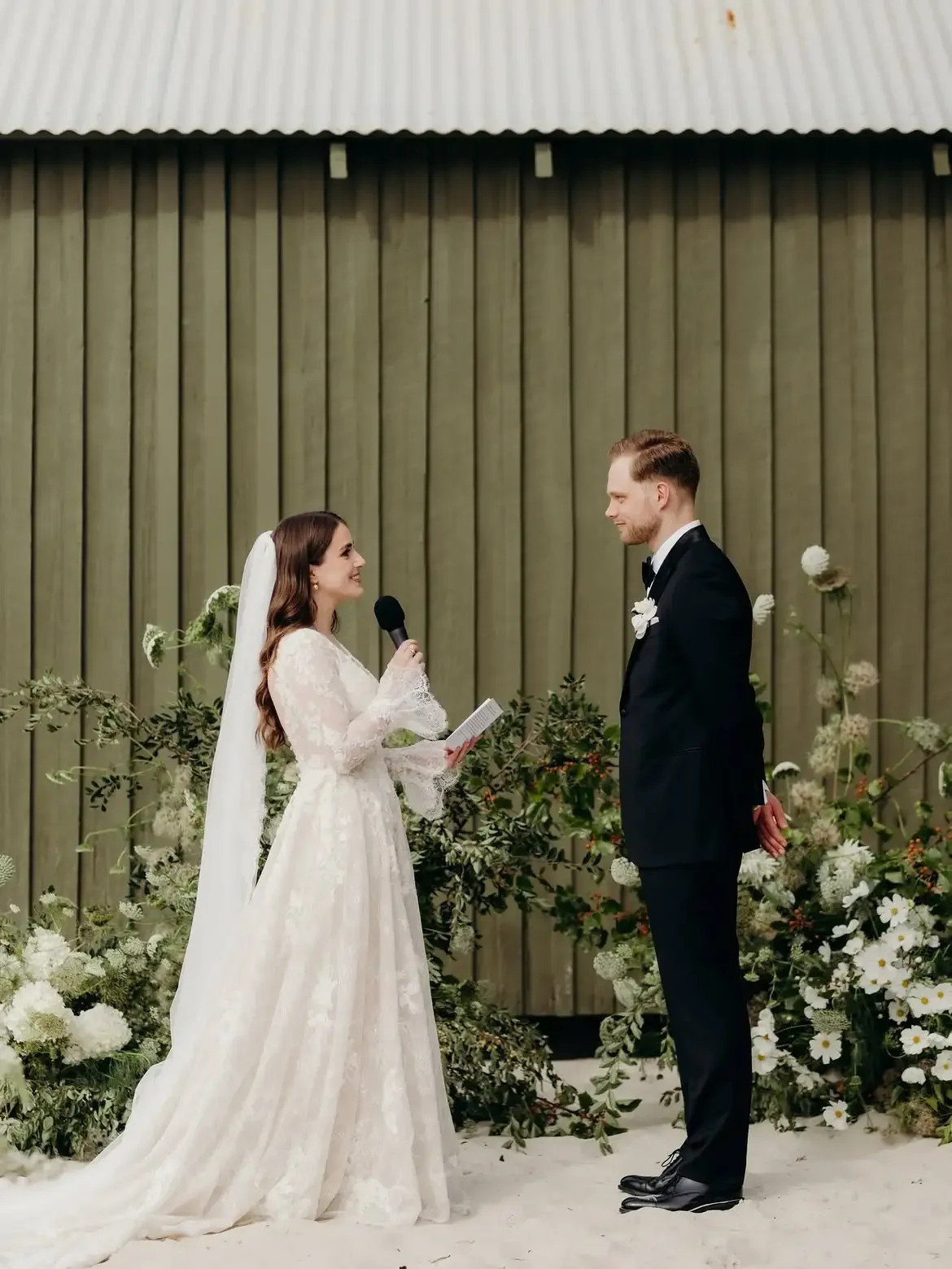Jess Oakenfull Weddings