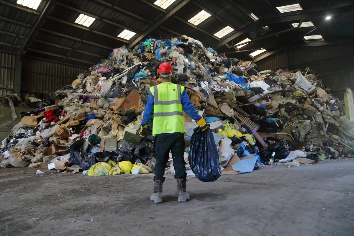 Plastic &amp; Waste: The Growing Crisis of Pollution and What You Can Do at Home