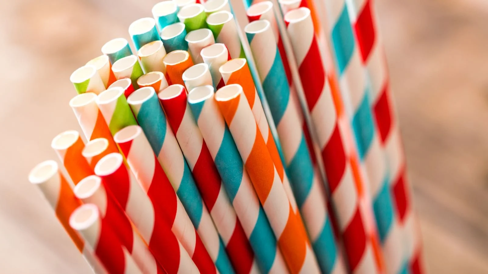 Plastic Alternatives: Exploring Biodegradable, Compostable, and Sustainable Materials