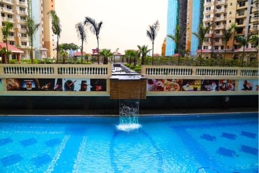 AMRAPALI SAPHYRE.jpeg