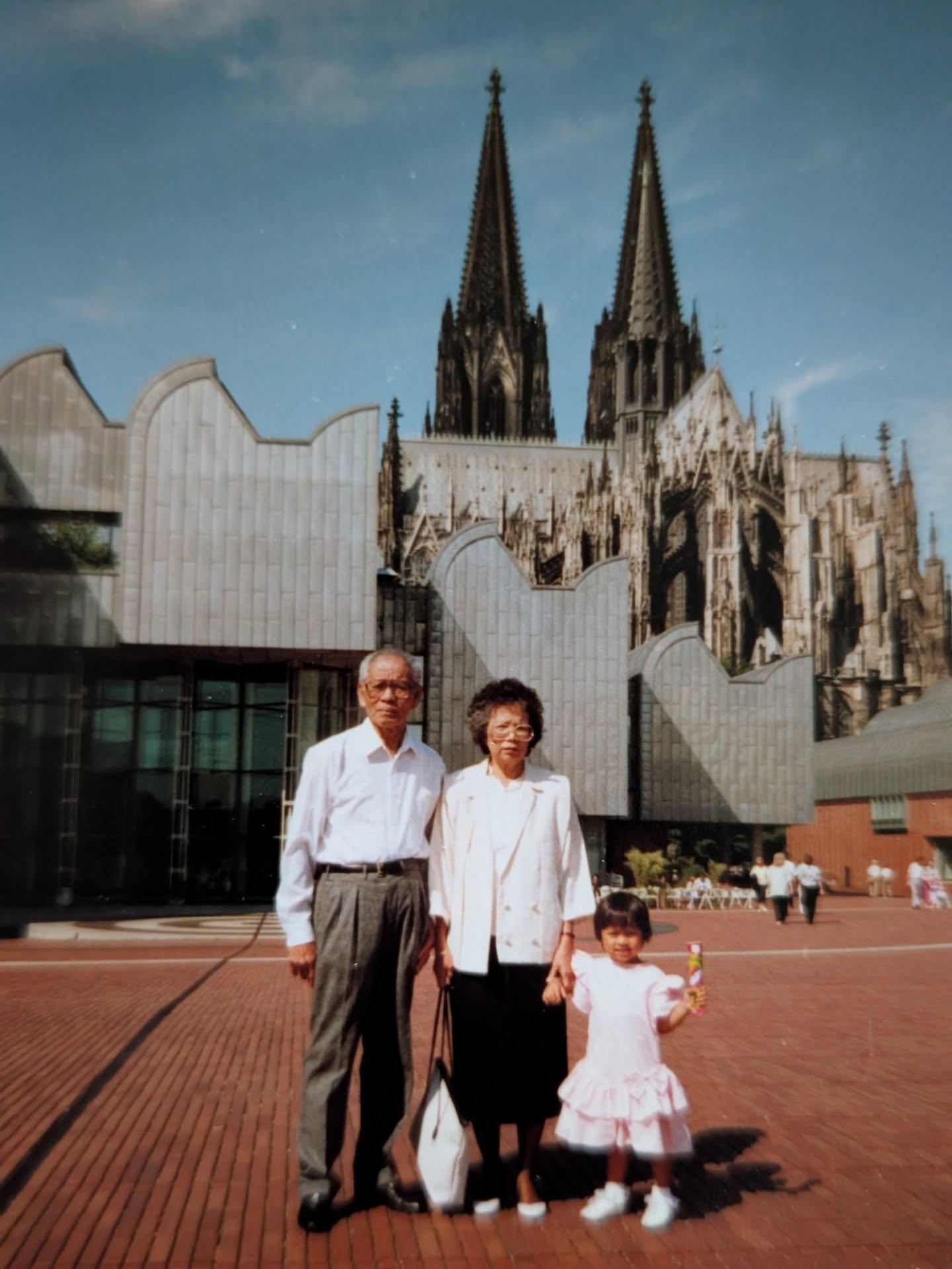 I was meant to work in preservation. 1989 me, with my Lola and Lolo visiting from the Philippines, in K&ouml;ln - my hometown (at the time) and where I was born, in front of the @museumludwig building, a stunning 80s architectural marvel by Peter Bus