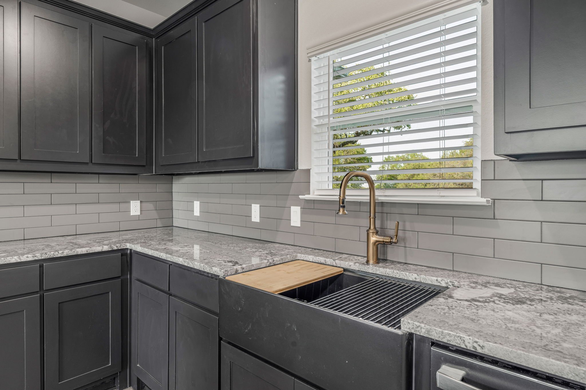 50-web-or-mls-3821_Pine-24.jpg