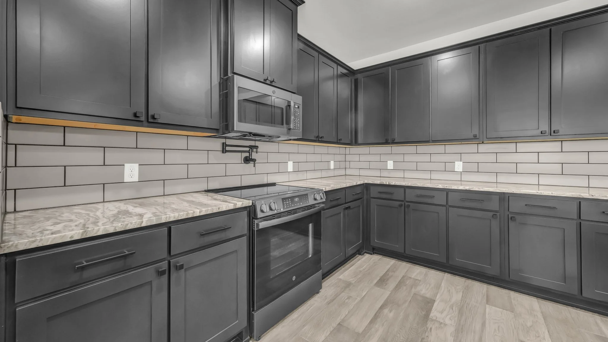 139 Sedona Creek-15.jpg