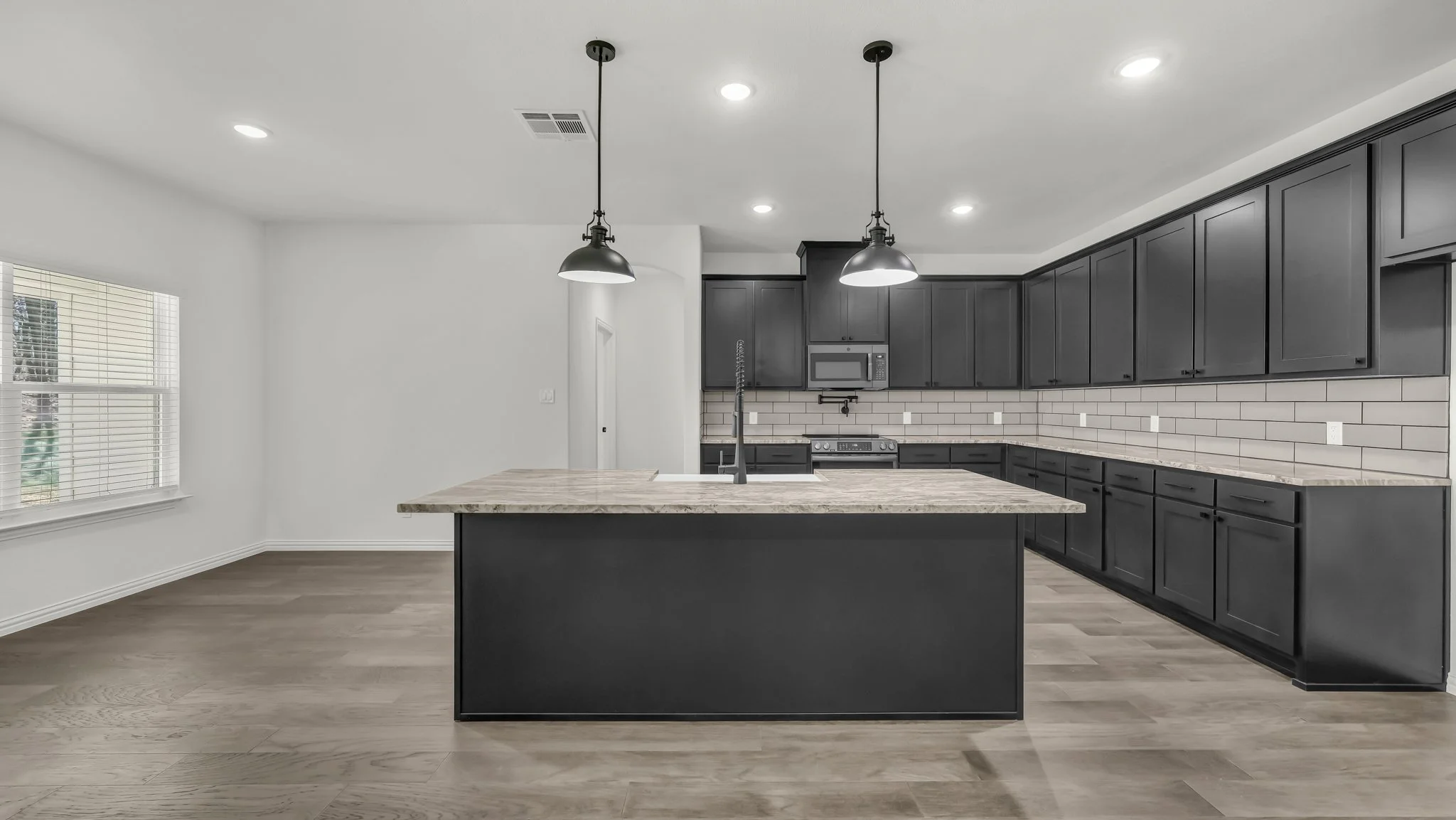 139 Sedona Creek-10.jpg