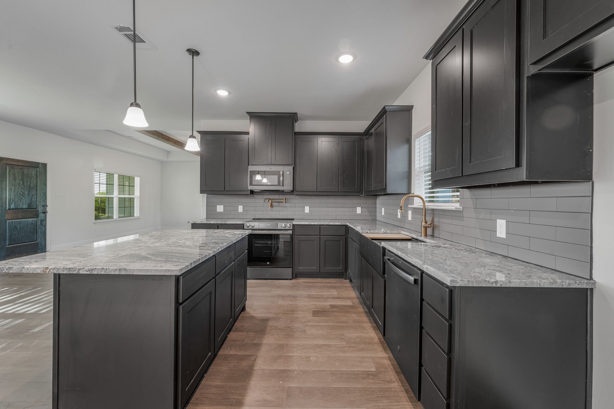 49-web-or-mls-3821_Pine-23.jpg