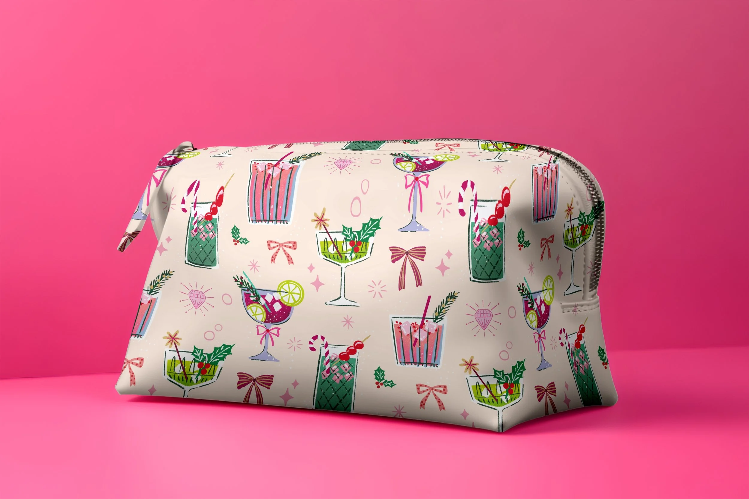 Mockup__cosmetics_bag_with-studio-background.jpg