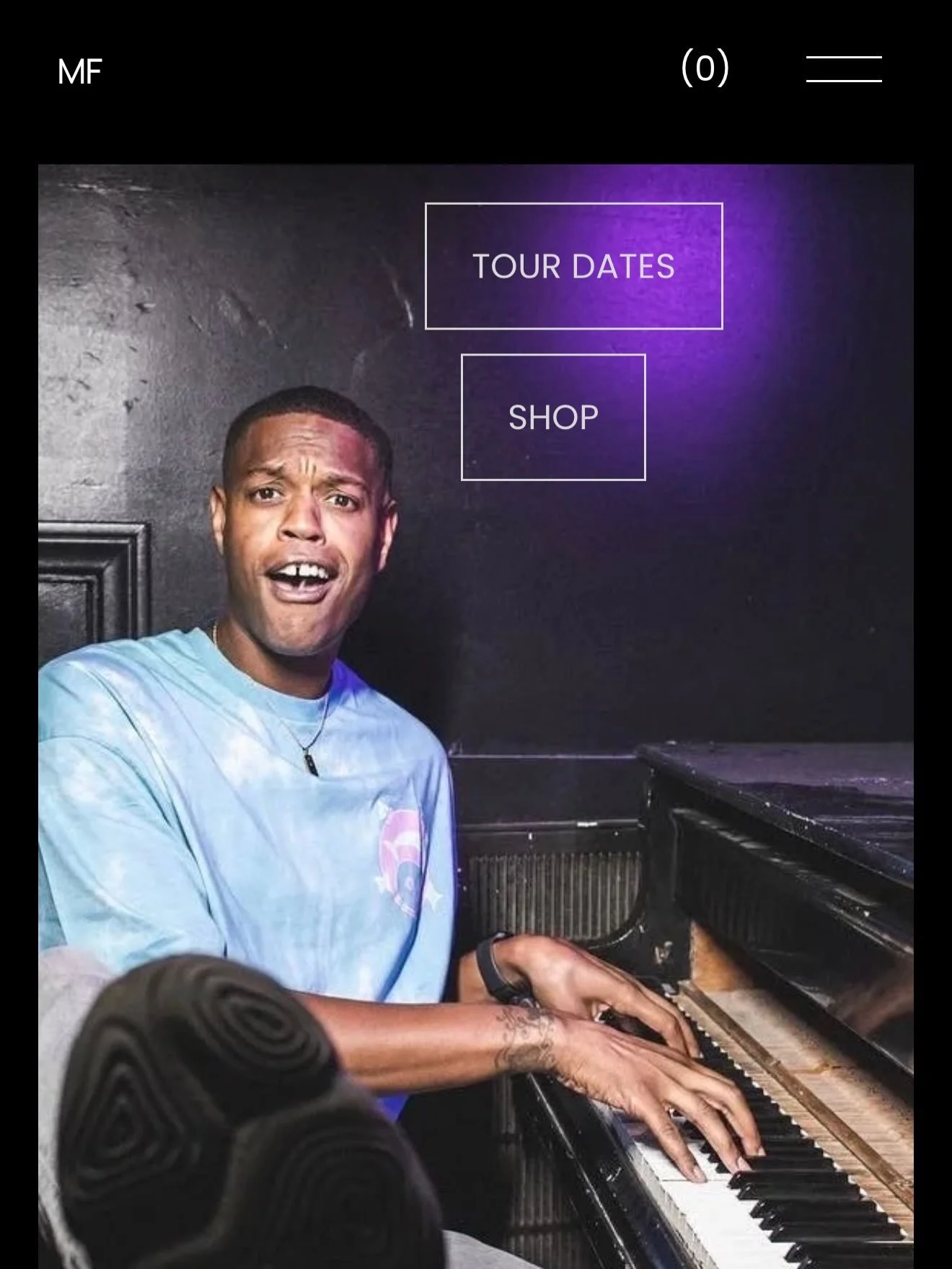 Site got an upgrade, life got an upgrade 
#morepapp 
Hollywood, CA 8/28
Los Angeles, CA 9/2 
Santa Monica, CA 9/18 
Long Beach, Ca 9/19 
Austin, TX 9/23
West Hollywood, CA 10/7 
Portland, OR 10/11
Indianapolis, IN 10/13
Shreveport, LA 10/15
Hollywood