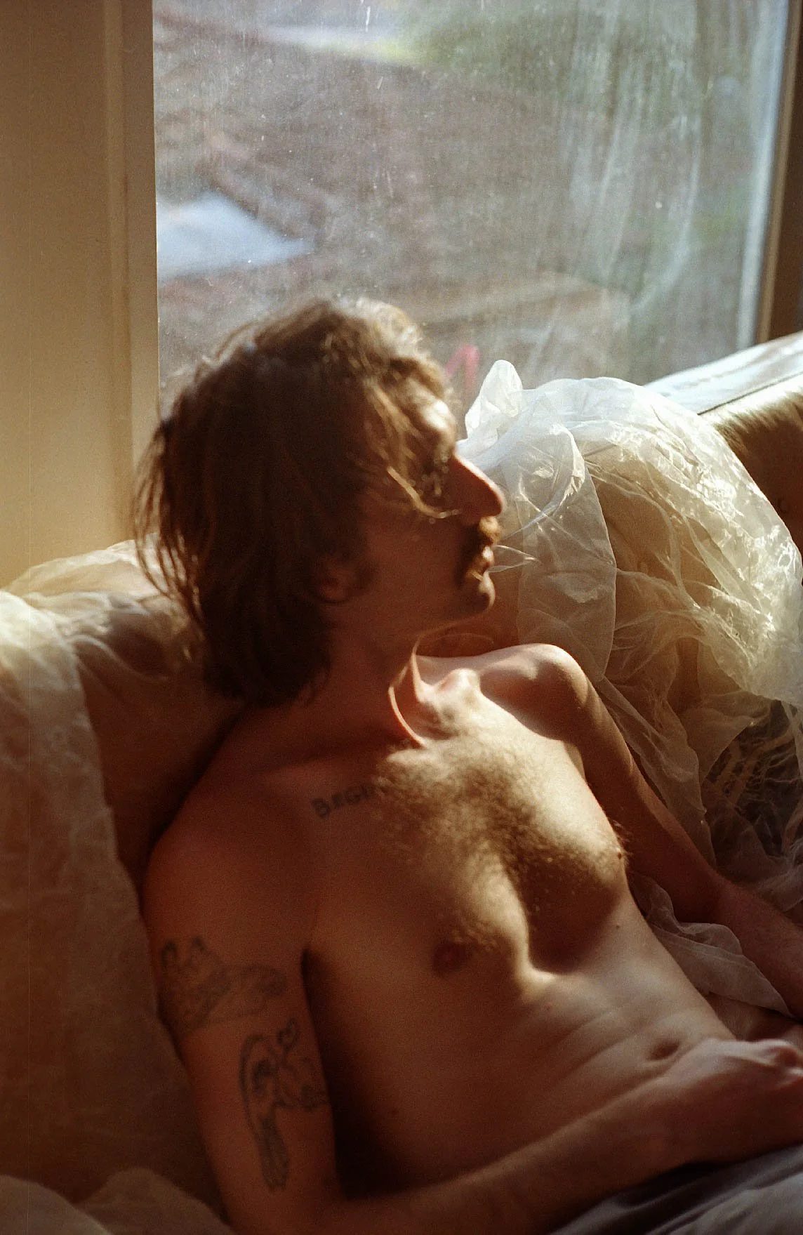 img025.jpg