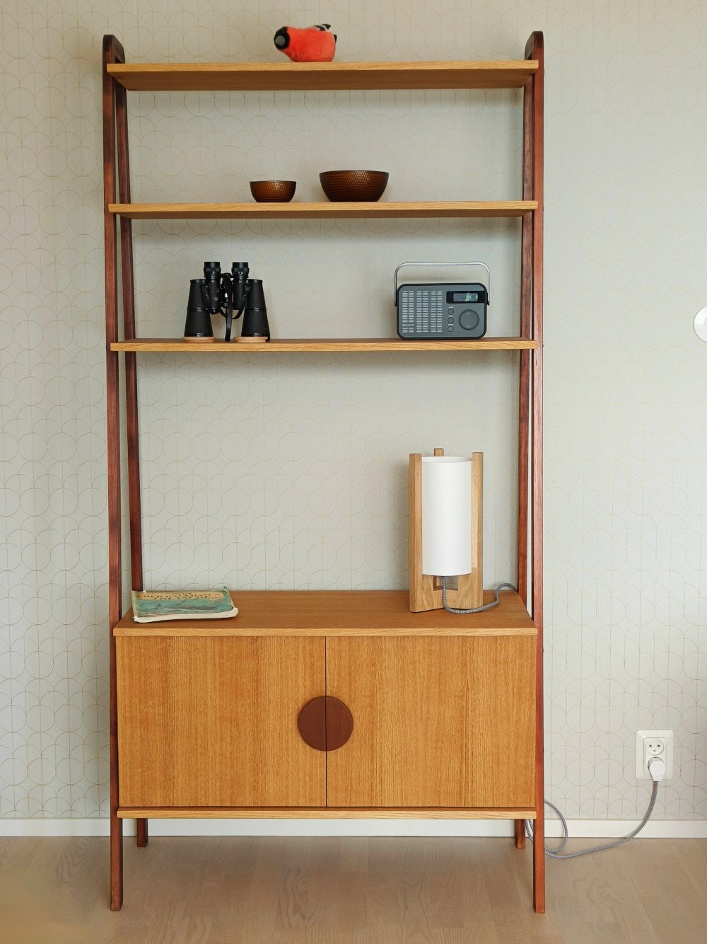 Midcentury sideboard / shelves