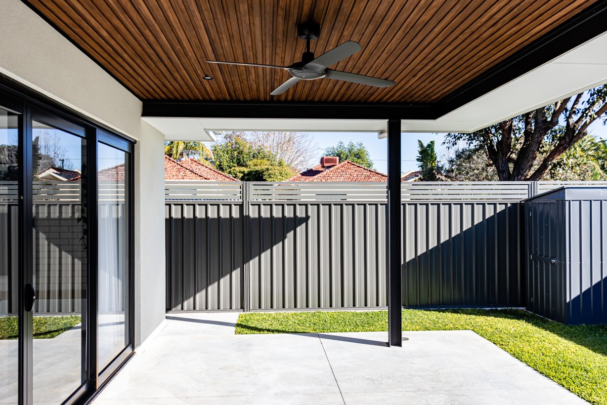 Elanora_Outdoor_IMG_2997_LowRes.jpg