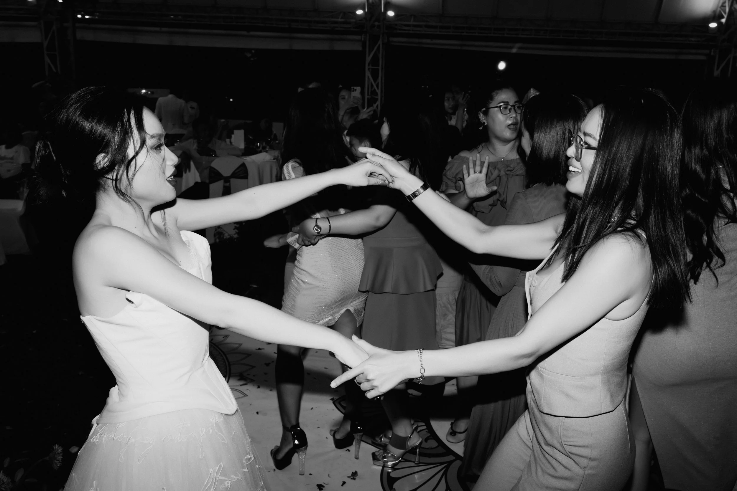 Put your hand up (31).jpg