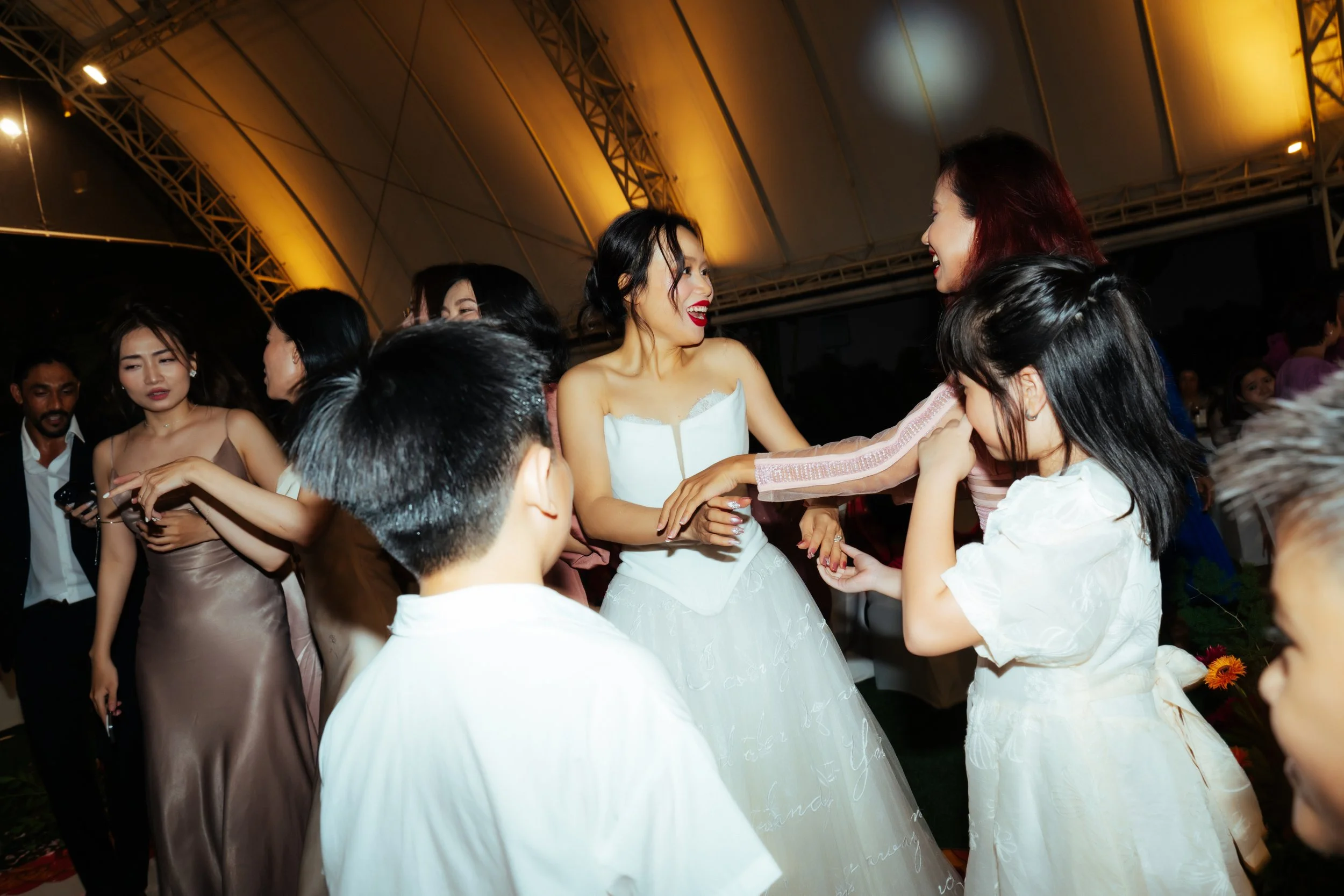 Put your hand up (26).jpg