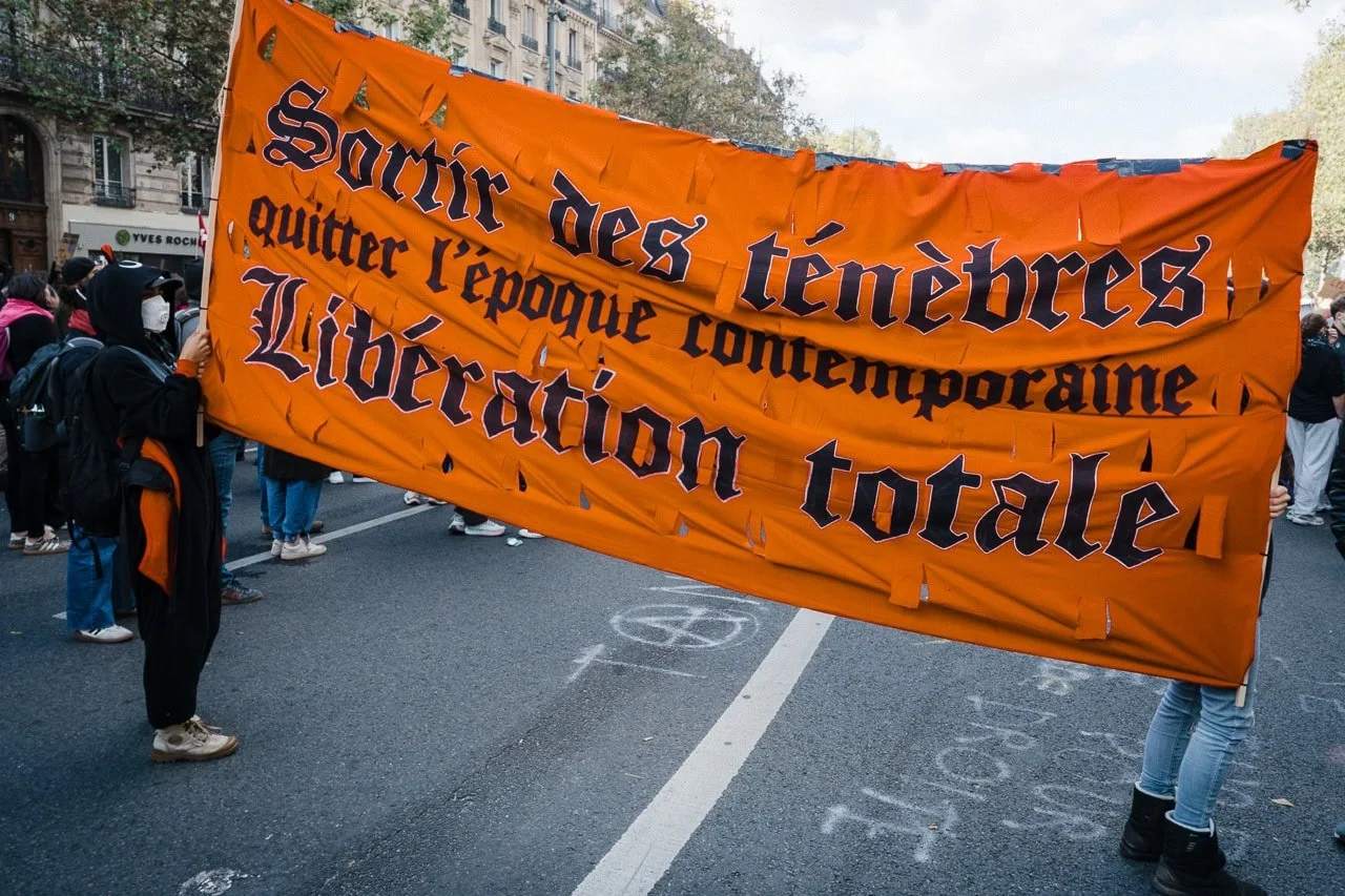 paris-demonstrations0003.jpg