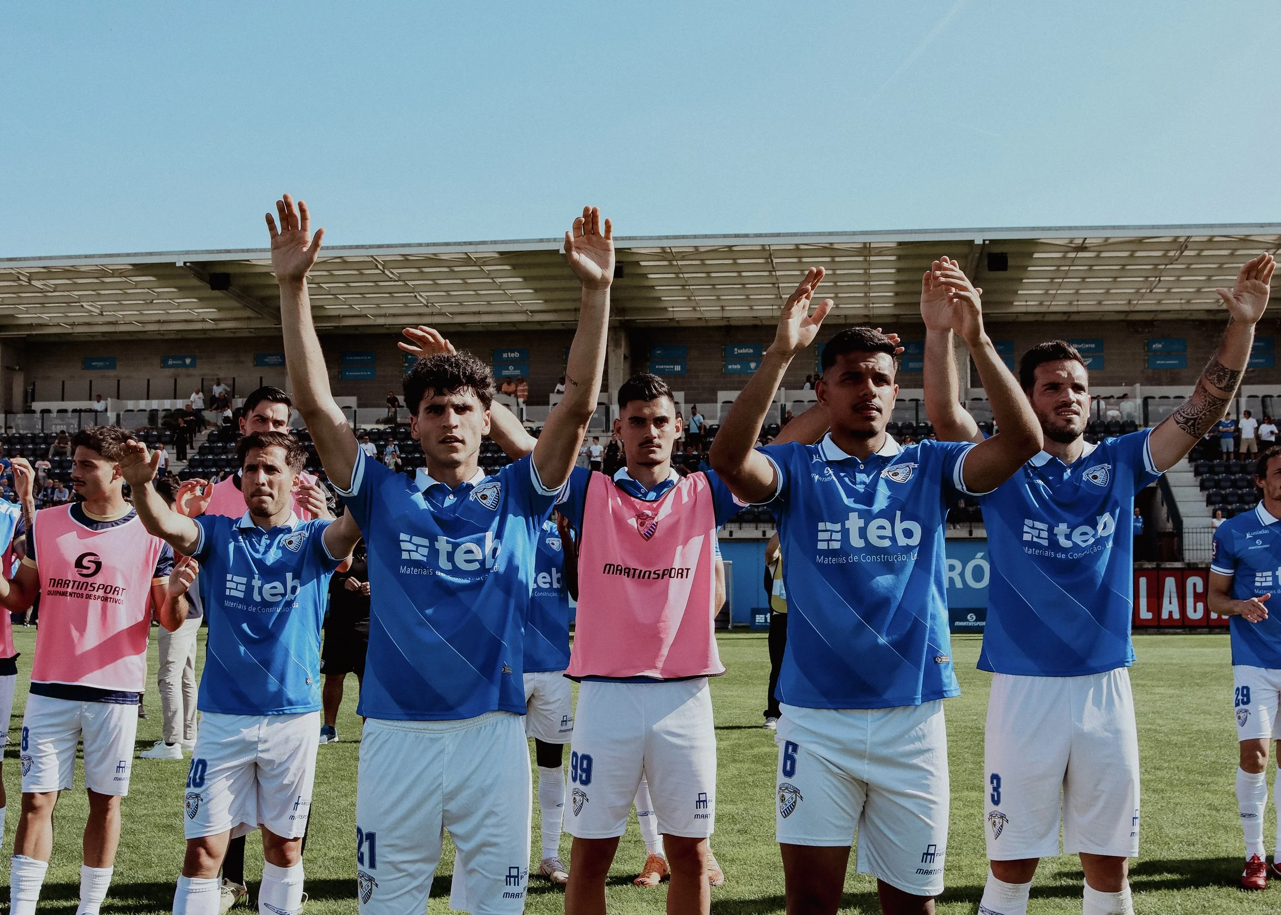 Nulo nas Laranjeiras: USC Paredes e SC São João de Ver dividem pontos 🔵⚪