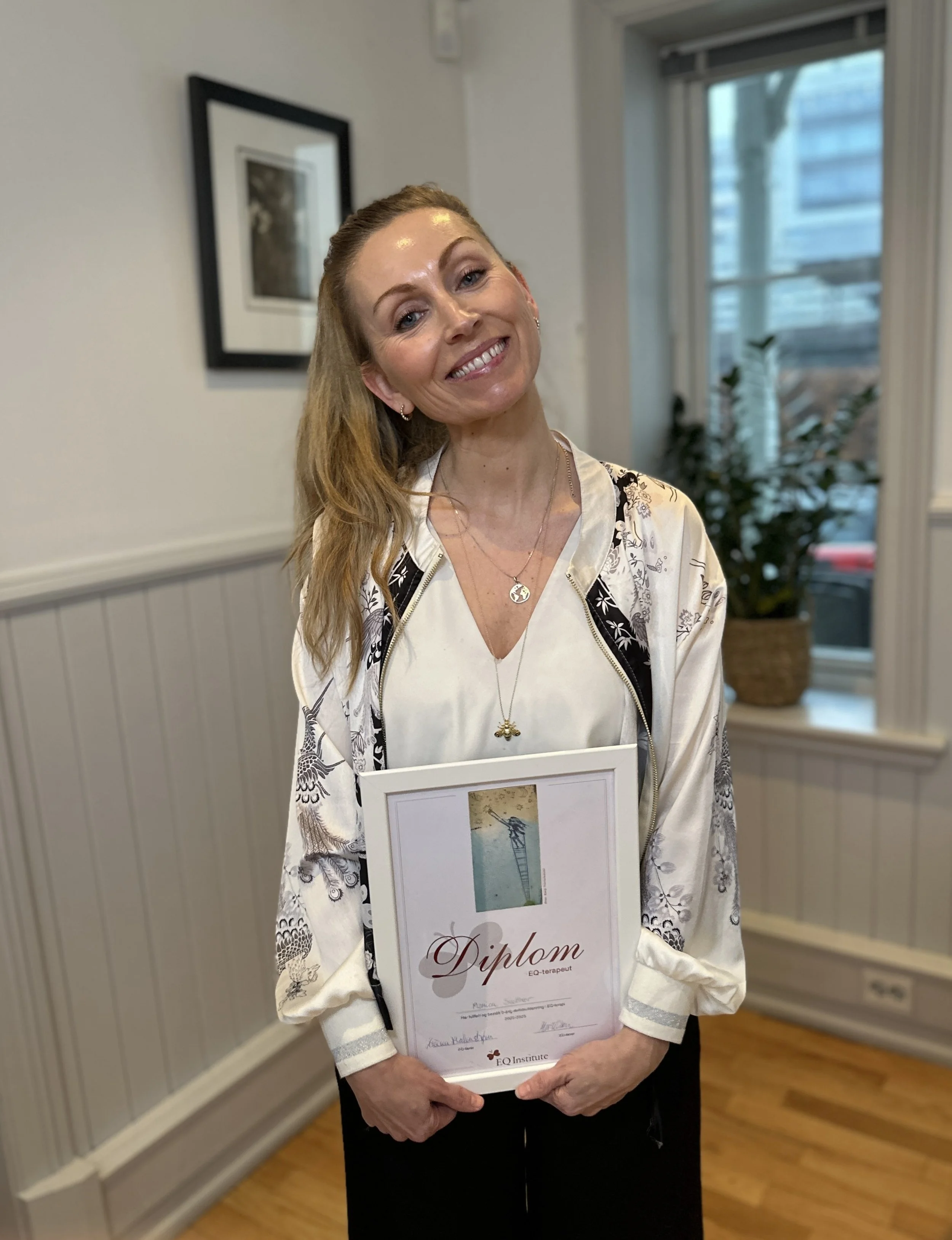 EQ-terapeut Monica Sæther, Fornebu