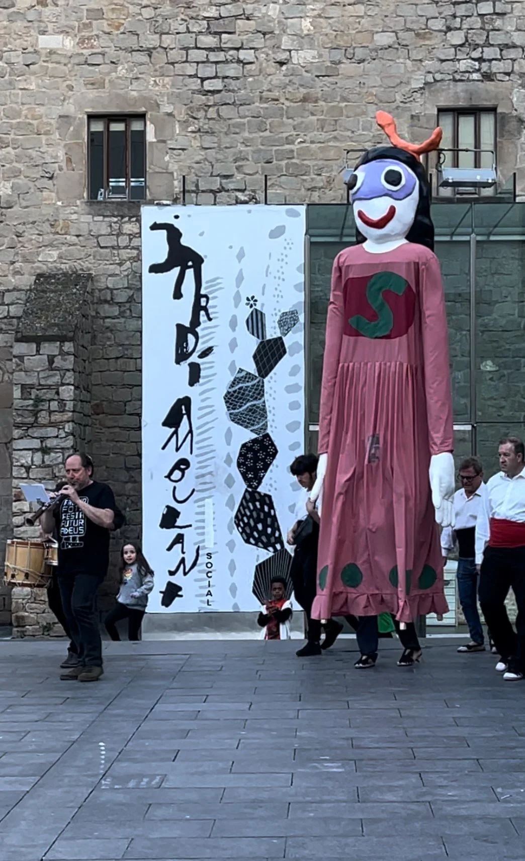 Mural for Jardin Ambulant with MACBA