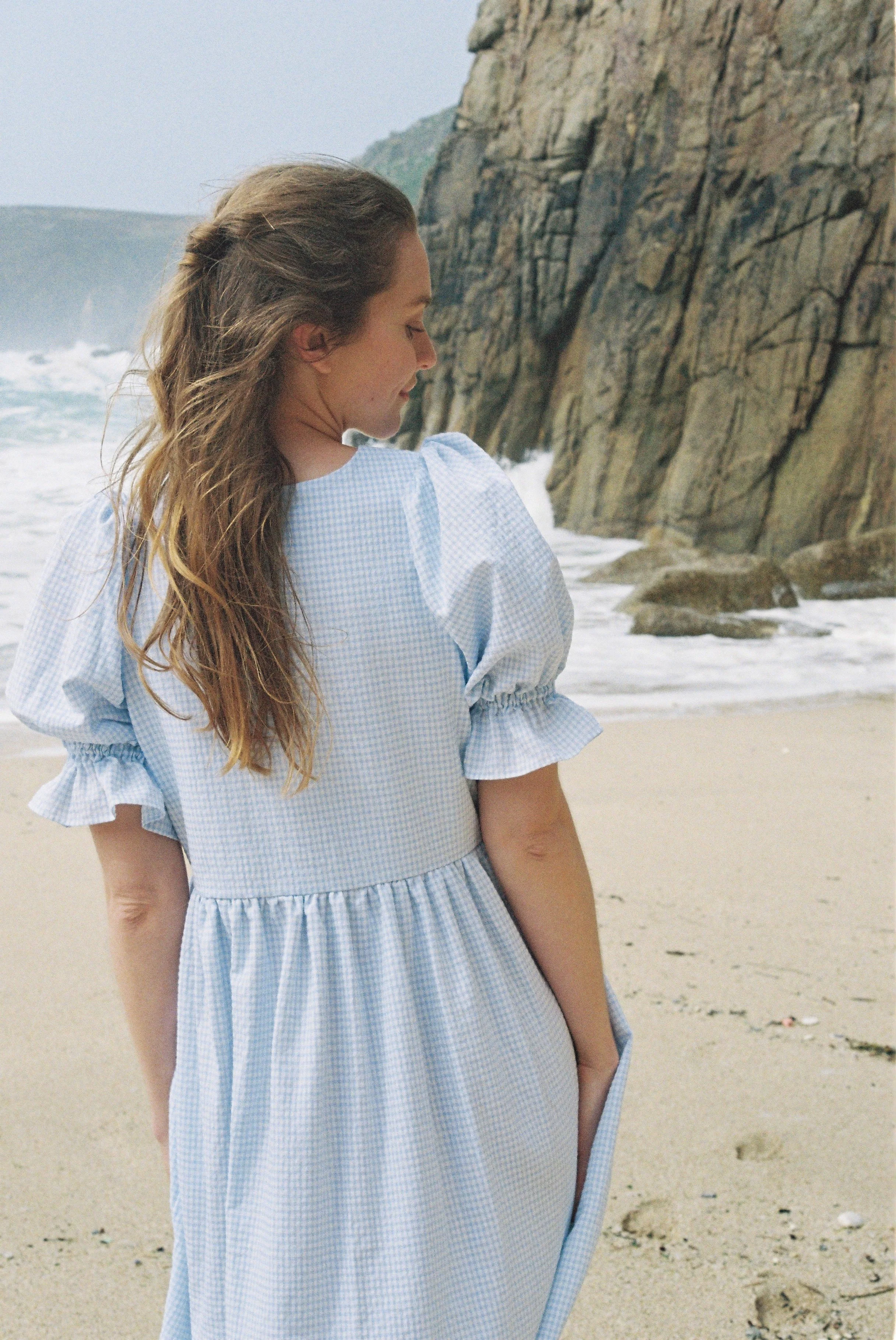 blue dress - 6.jpeg