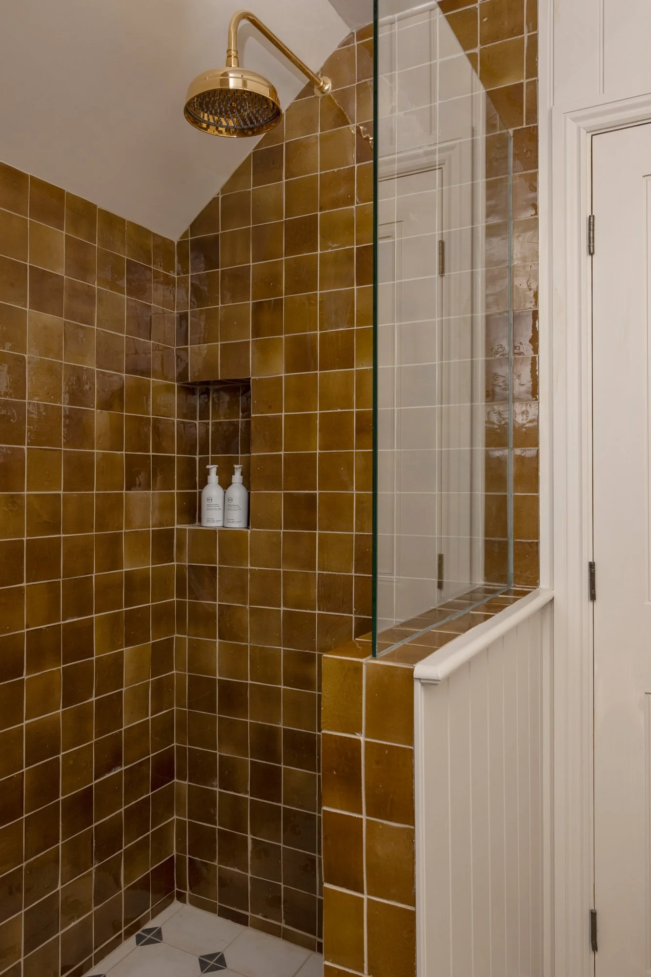 WES_RES_Lunshaw_House_138.jpg