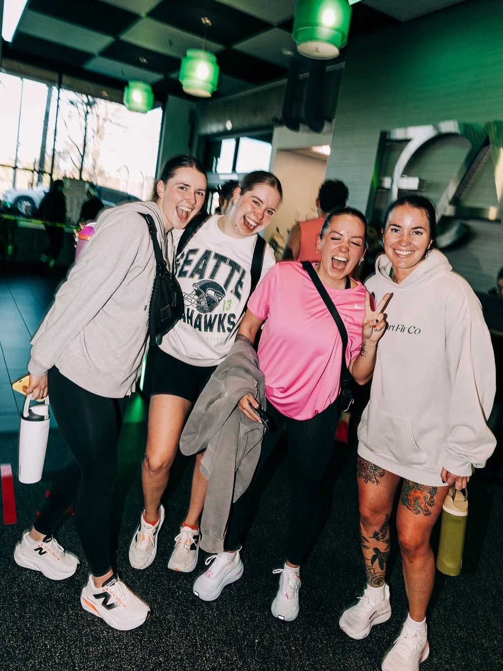 1/17 HYROX SIM PHOTOS HAVE DROPPED! Access the full gallery now at: emeraldcitygyms.com/hyrox-sim 💚

 📸 featured: Women&rsquo;s Heat part 1 💪

captured by: @thisisdizzle