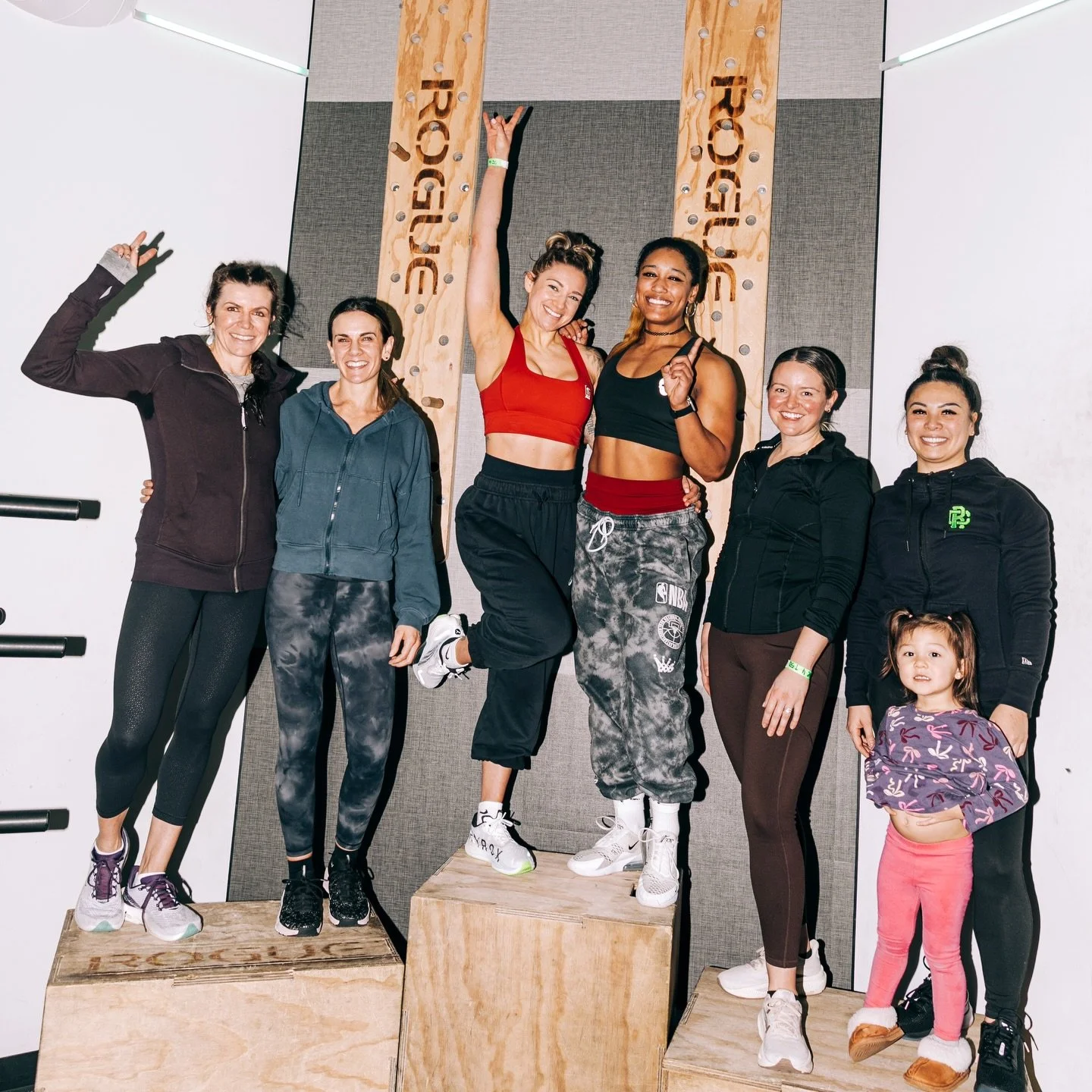 🔔 4/18 HYROX SIM - Early Bird tickets expiring soon! Snag yours now at: emeraldcitygyms.com/hyrox-sim 

🏁🎉💪