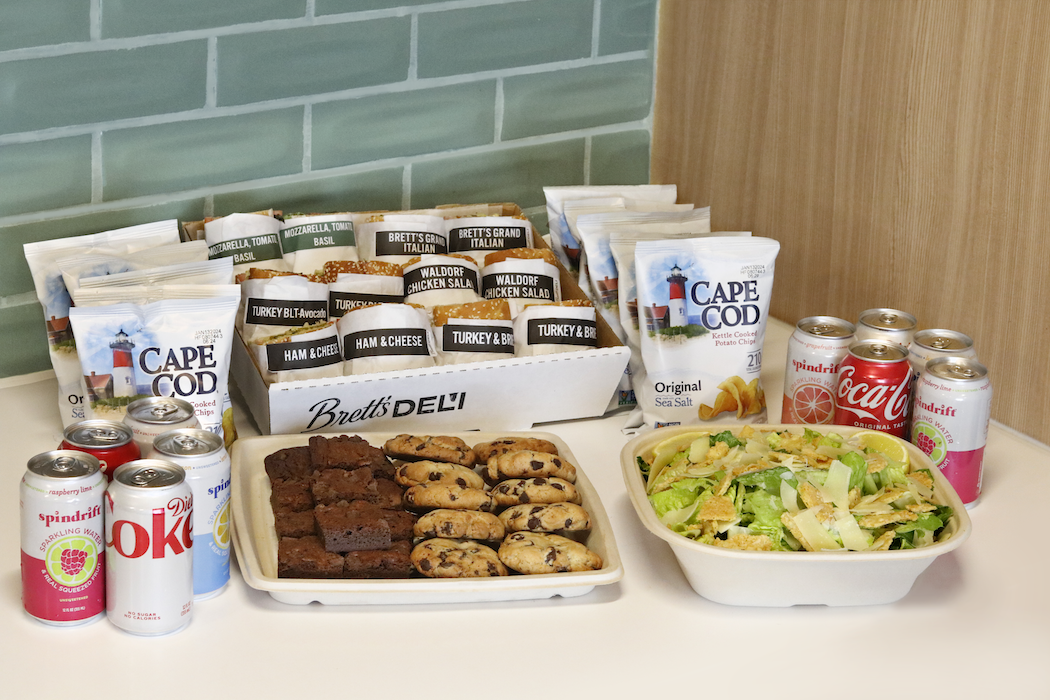 Grand Lunch Catering.png