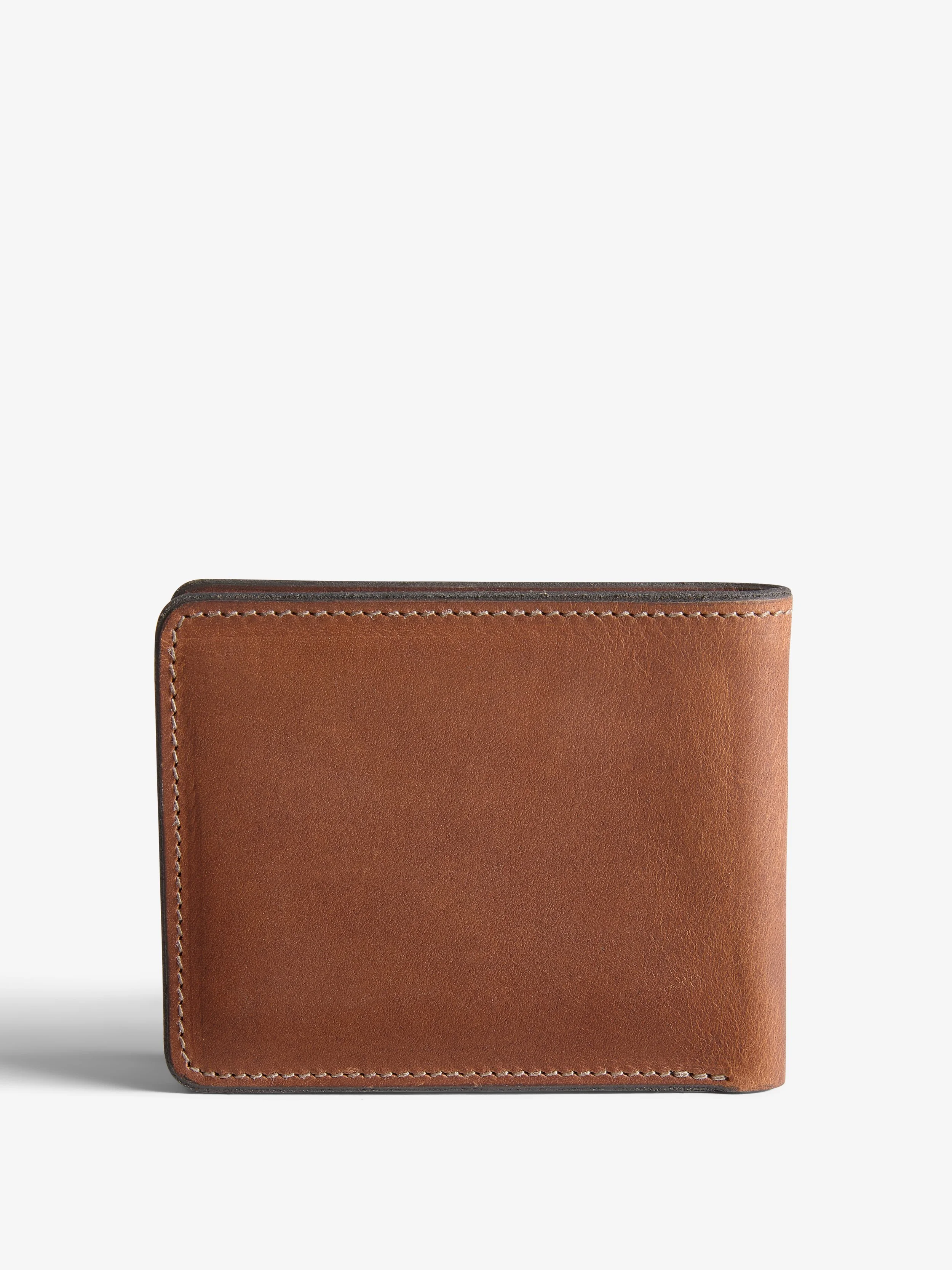 04_Traditional Bifold Wallet_Dublin_Back.jpg