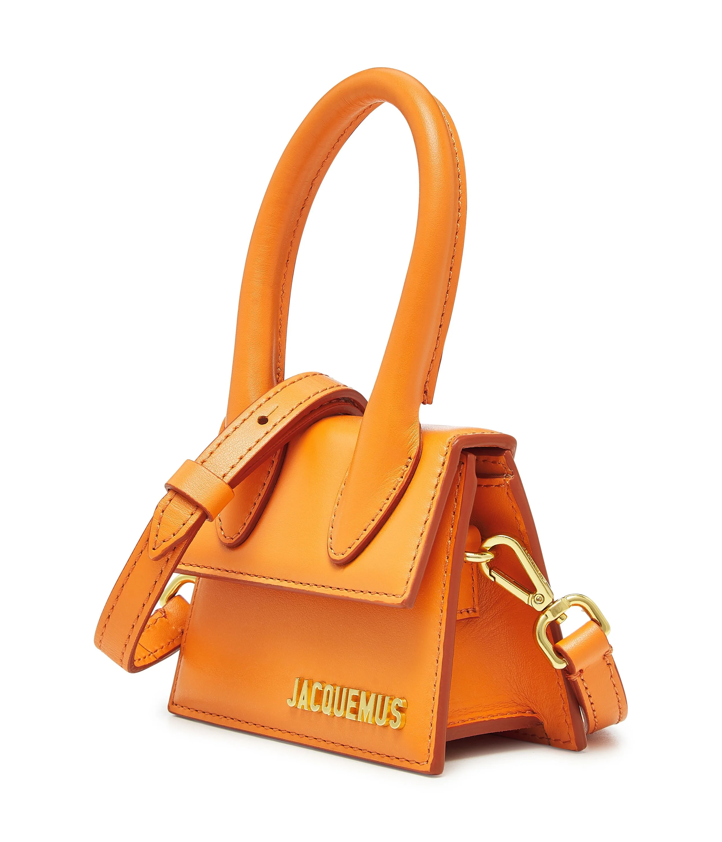 1000005105488_JACQUEMUS W MAIN_3.jpg