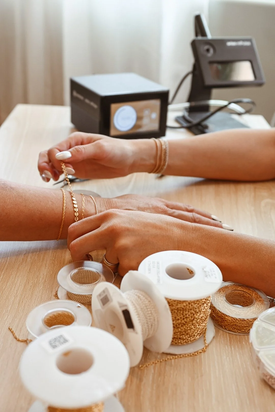 MIKU Jewelry permanent bracelet fitting at a private jewelry party in Frederick, MD