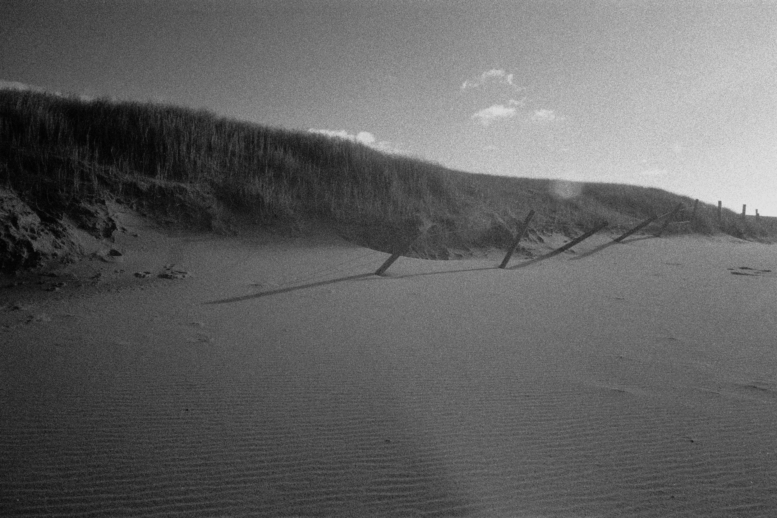 Documentary - Ilford Delta 3200 - Cokin A002 heavy orange filter - RMC Tokina 28mm f/2.8 - Pentax KM. //Saint-Michel-Chef-Chef 2024.