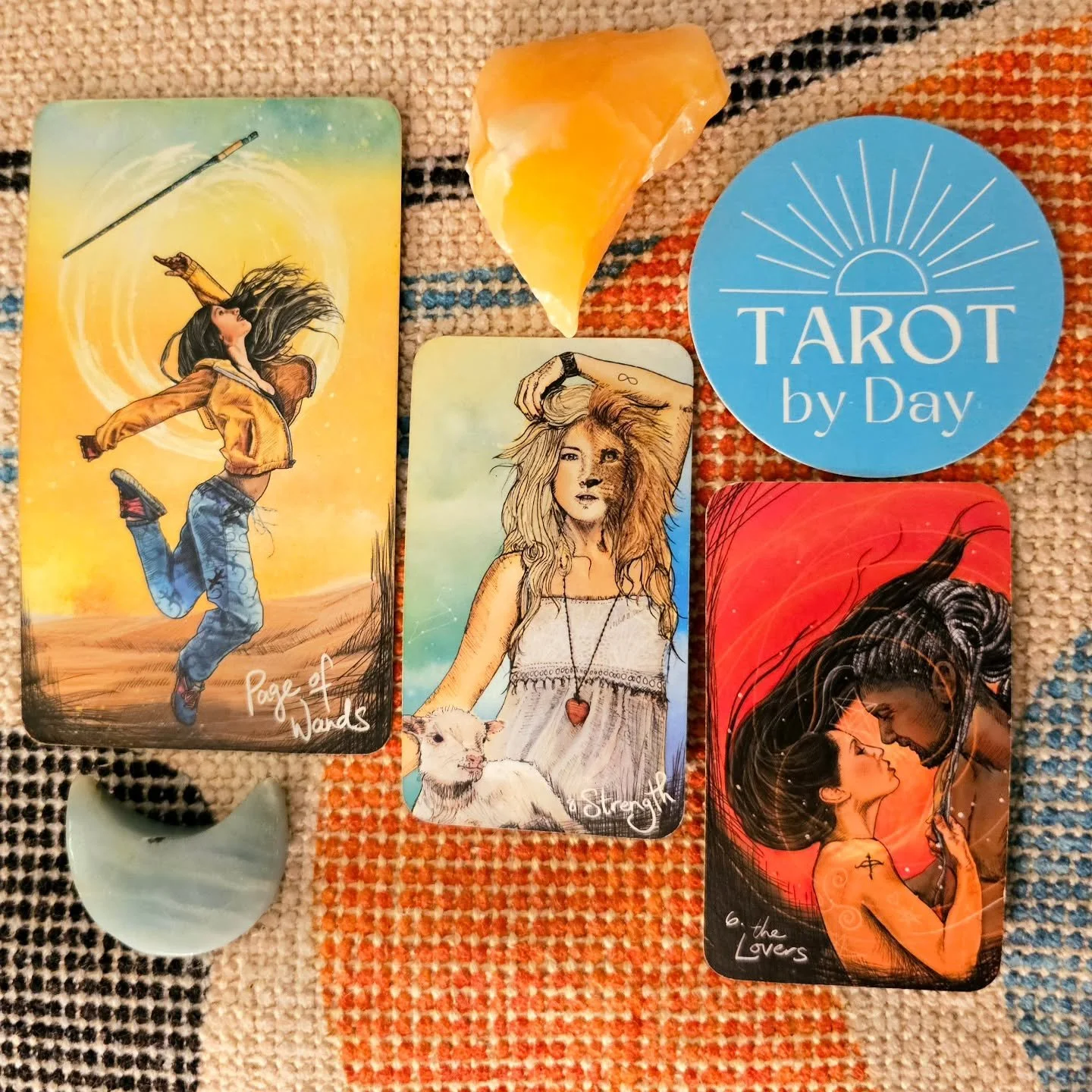 Today brings us the Aries full moon weekend!🔥🌝💥 Fire energy engulfs everything we do over the next few days. That means fun, spontaneity, passion, & creativity! But don't go overboard & lose yourself. Others crave your intense, authentic e