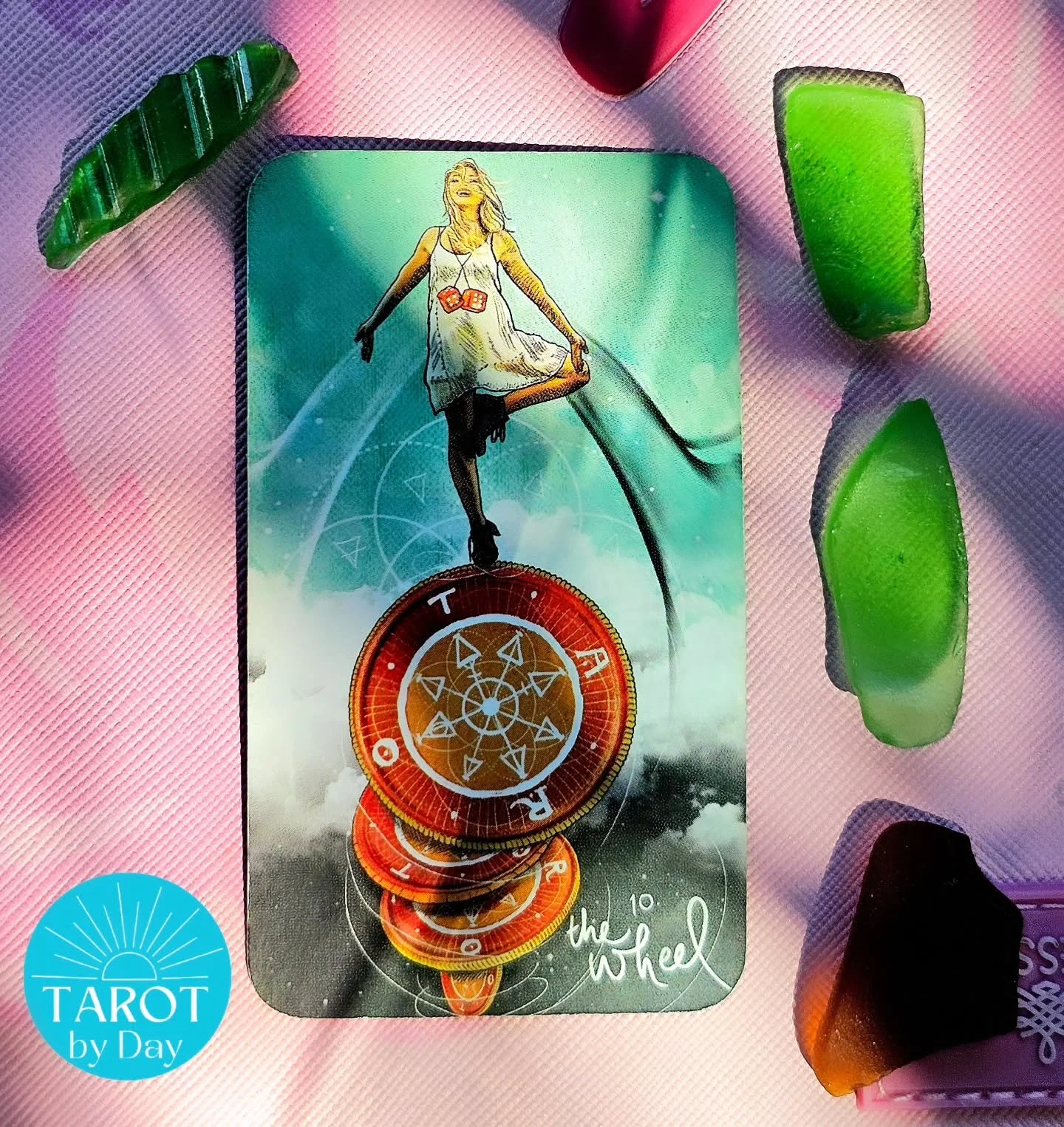 Today brings us the Wheel!🎡⏳️💥 Wow, the moving planets are packing a punch! Endings we've been seeking are free to come in now. This is a massive cycle of closure & clearing karma. You'll be energetically lighter than you've ever been before in